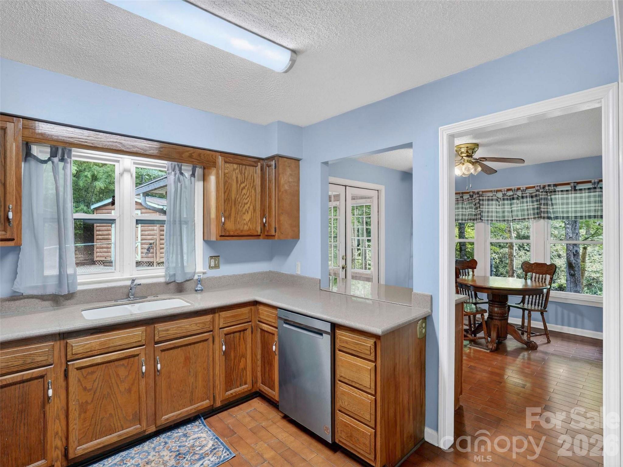 743 Kyles Creek Road — Hendersonville