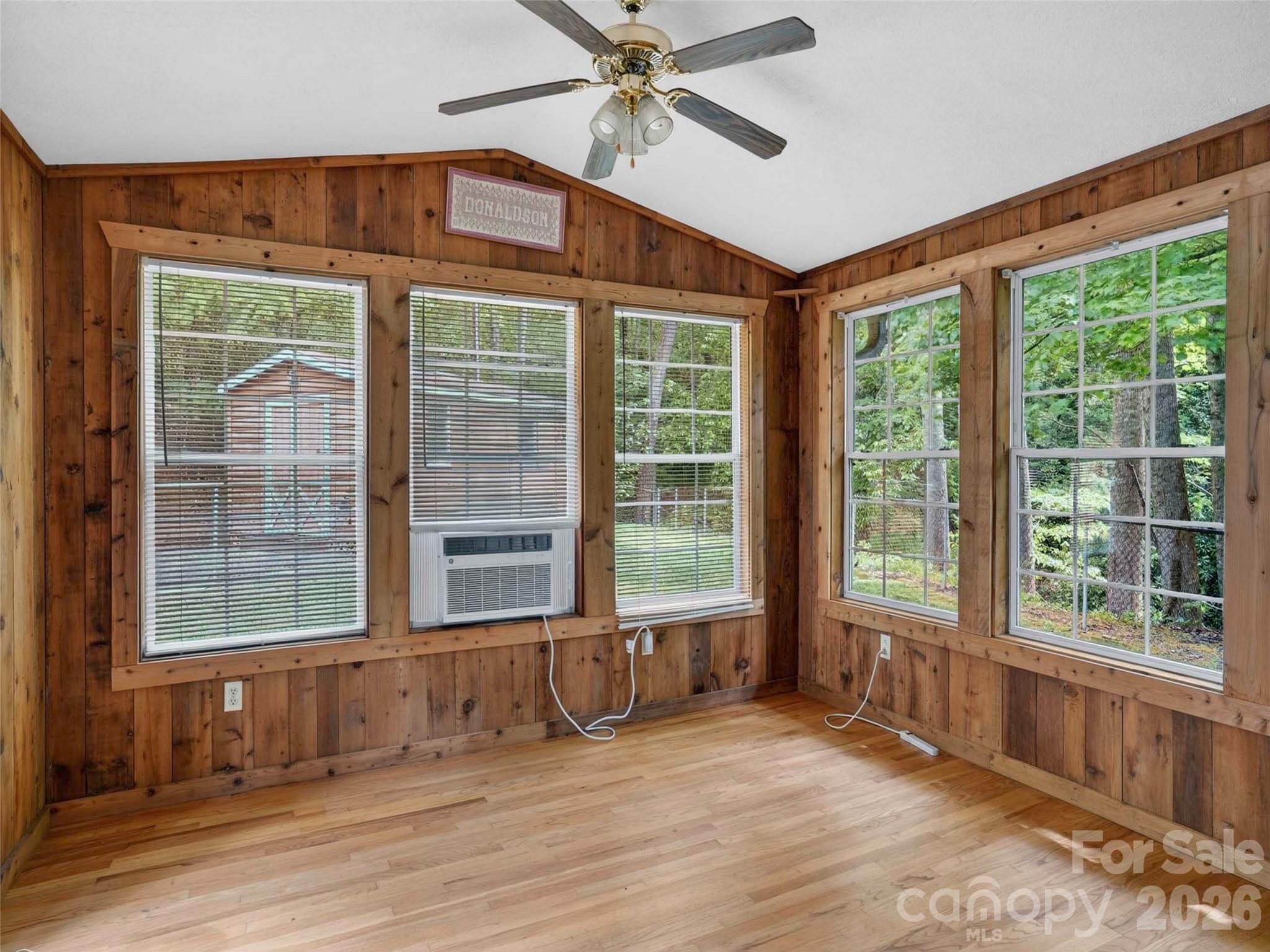 743 Kyles Creek Road — Hendersonville