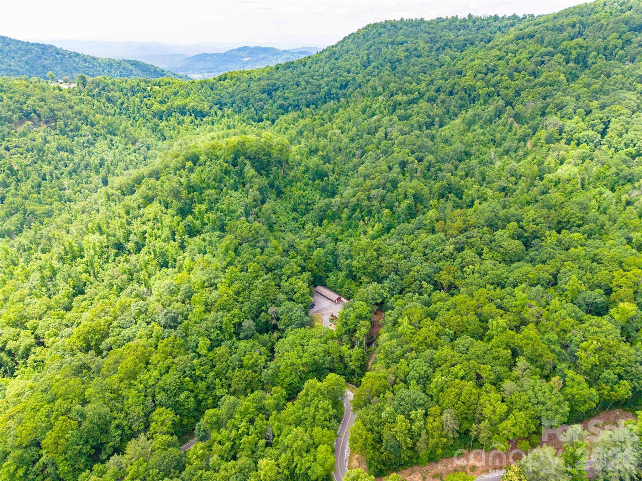 743 Kyles Creek Road — Hendersonville
