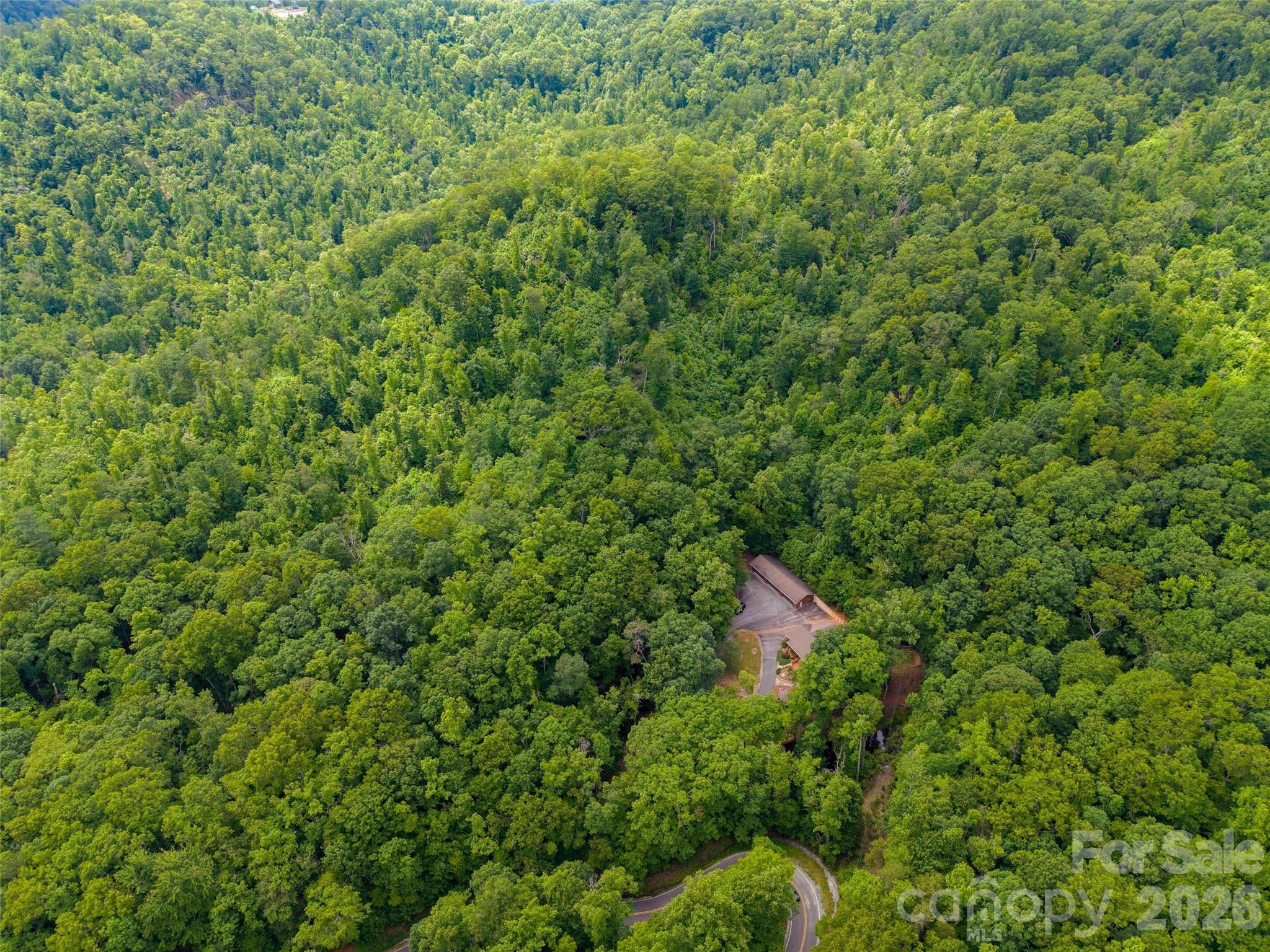 743 Kyles Creek Road — Hendersonville