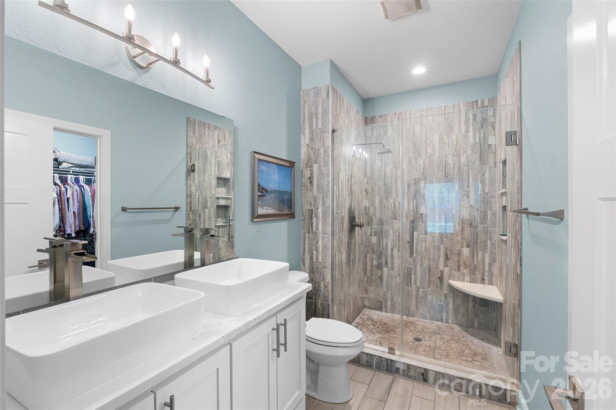 7015 Waterfront Place — Granite Falls