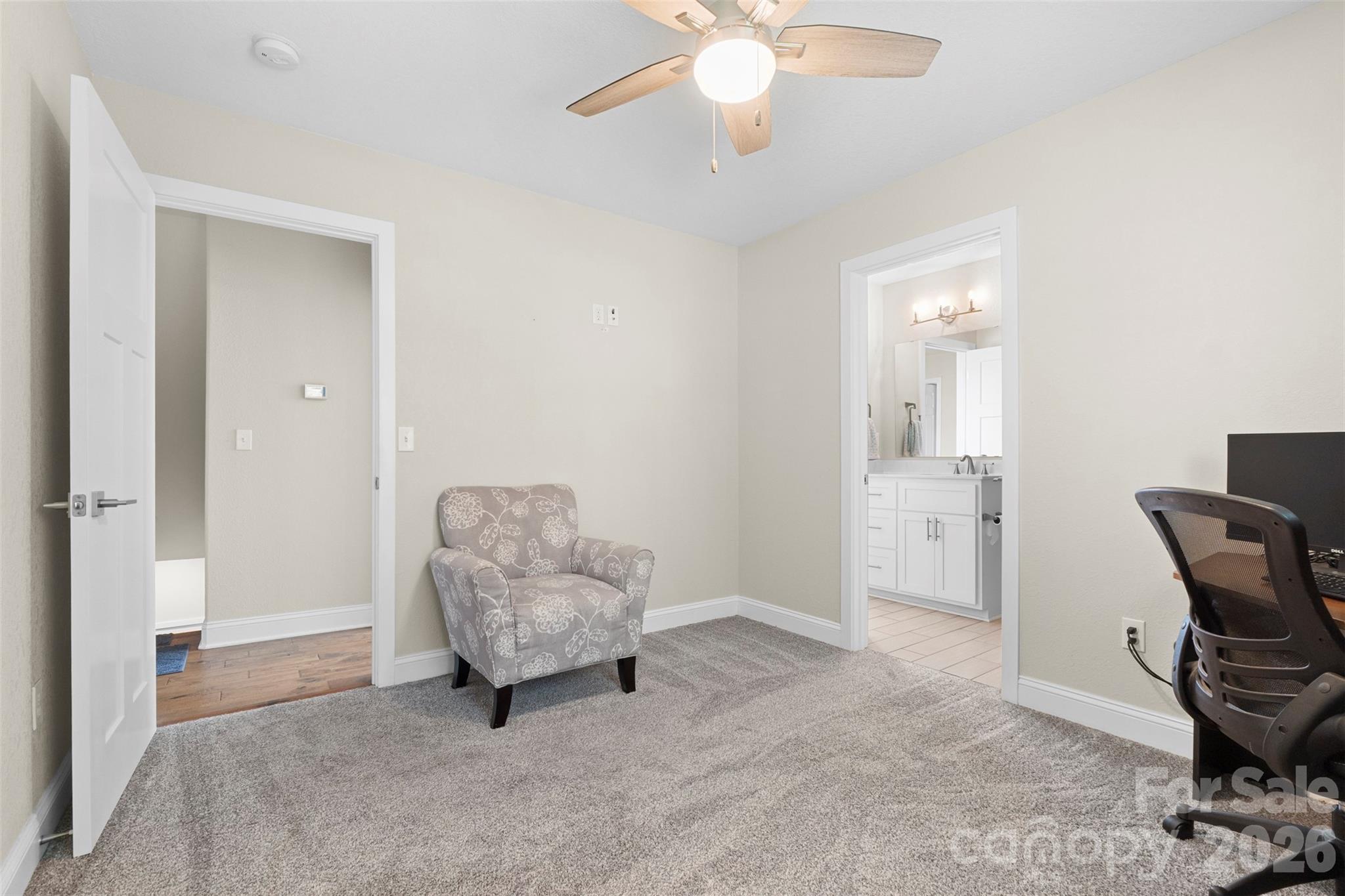 7015 Waterfront Place — Granite Falls