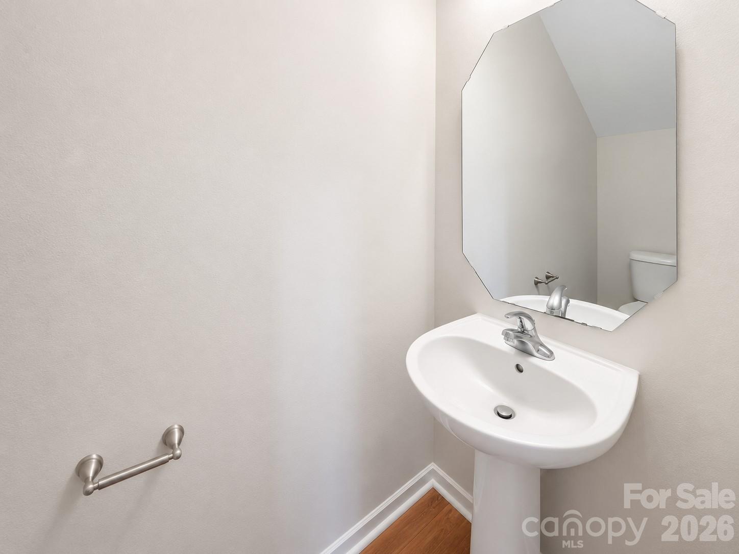 220 Hunslet Circle — Charlotte