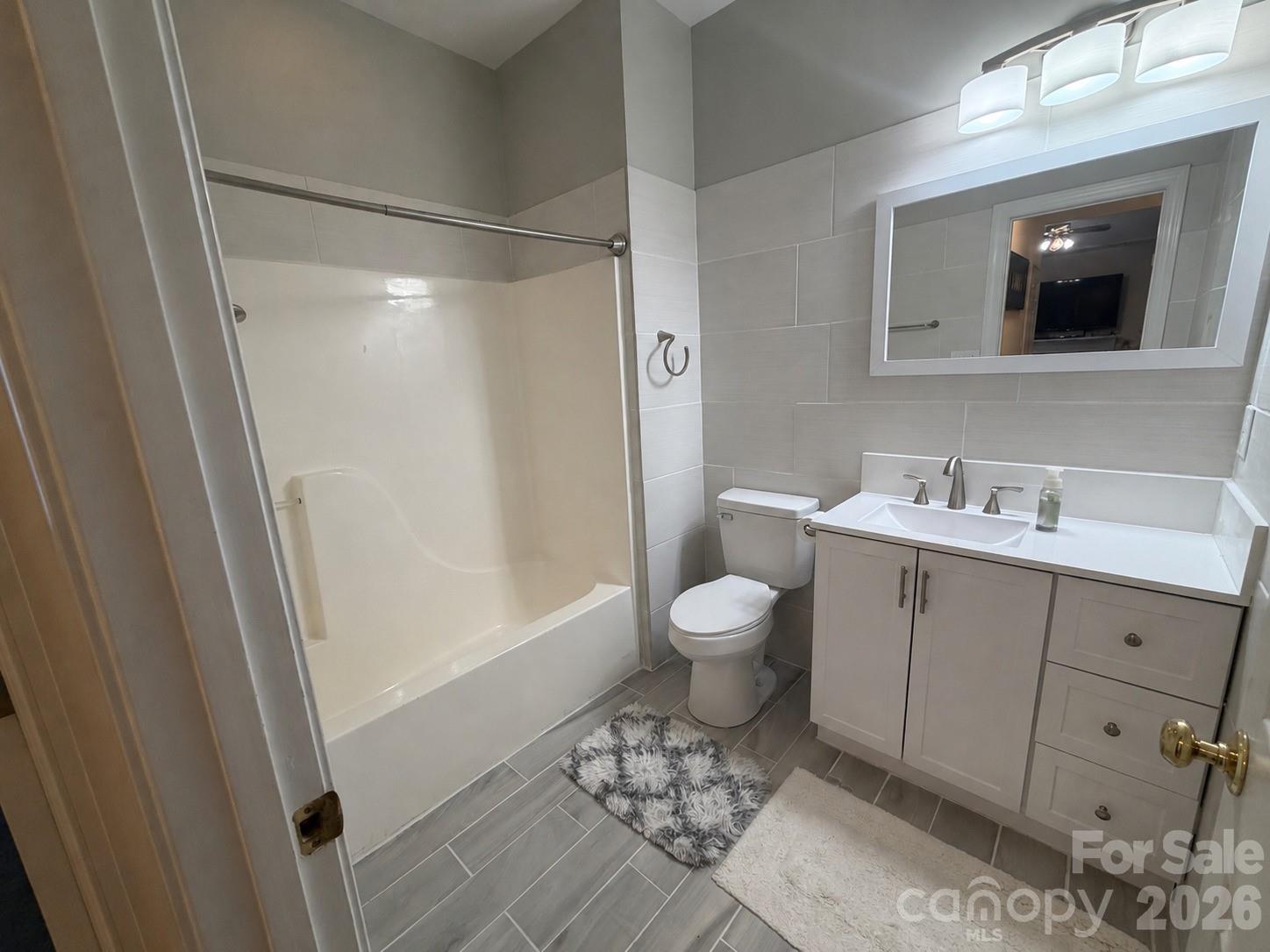 892 Trial Place — Newton