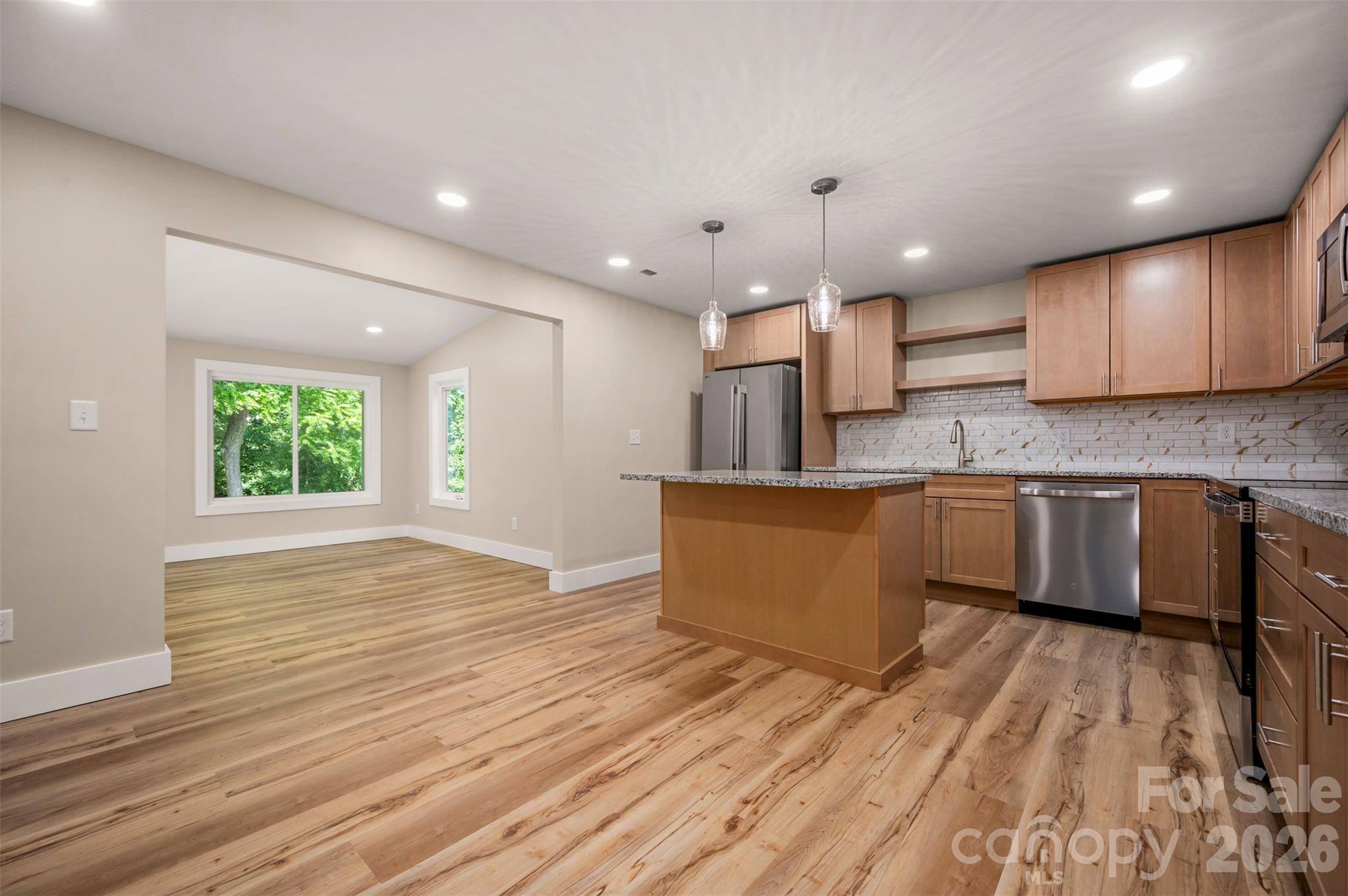 323 Stepp Avenue — Hendersonville