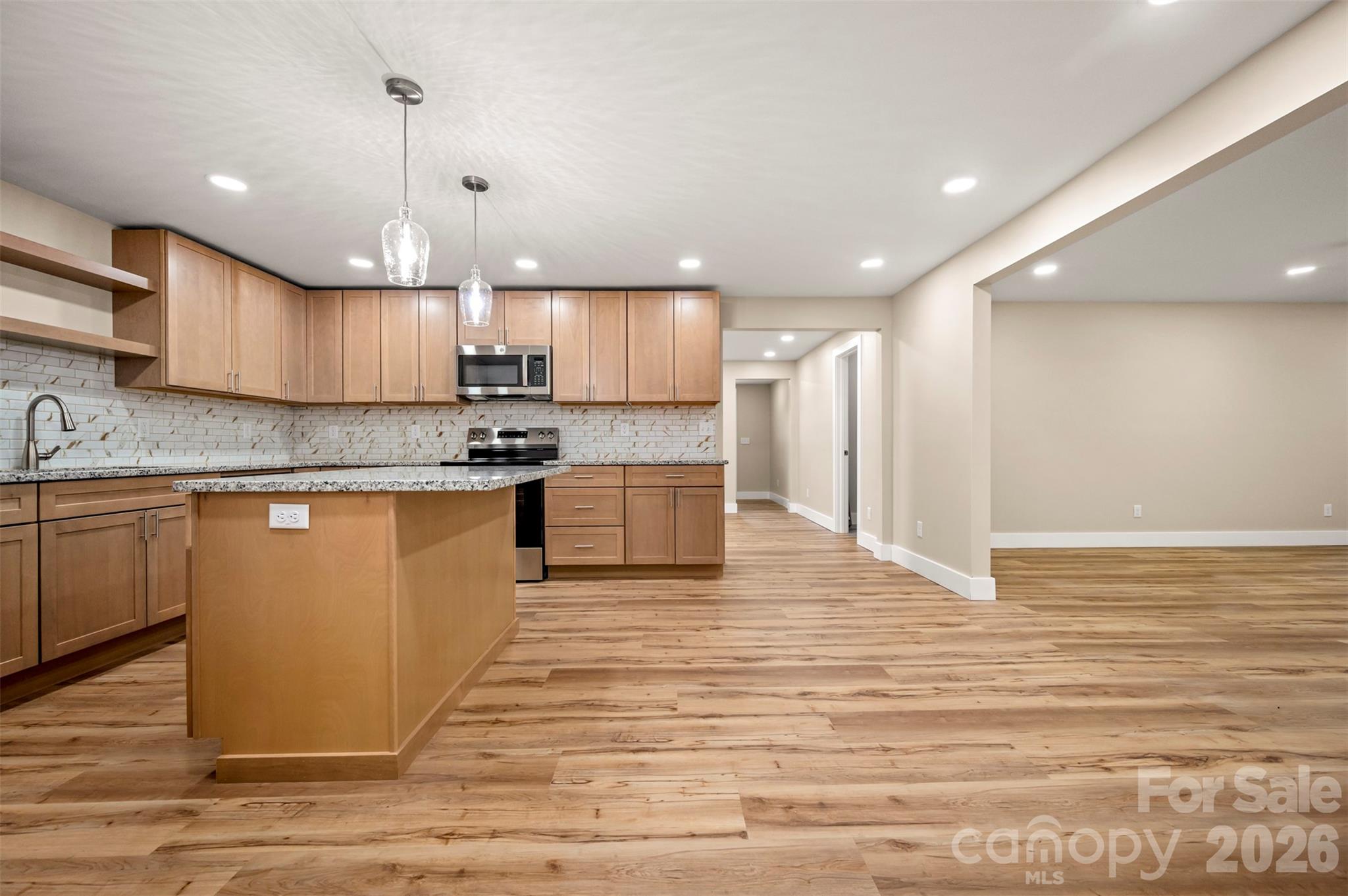 323 Stepp Avenue — Hendersonville