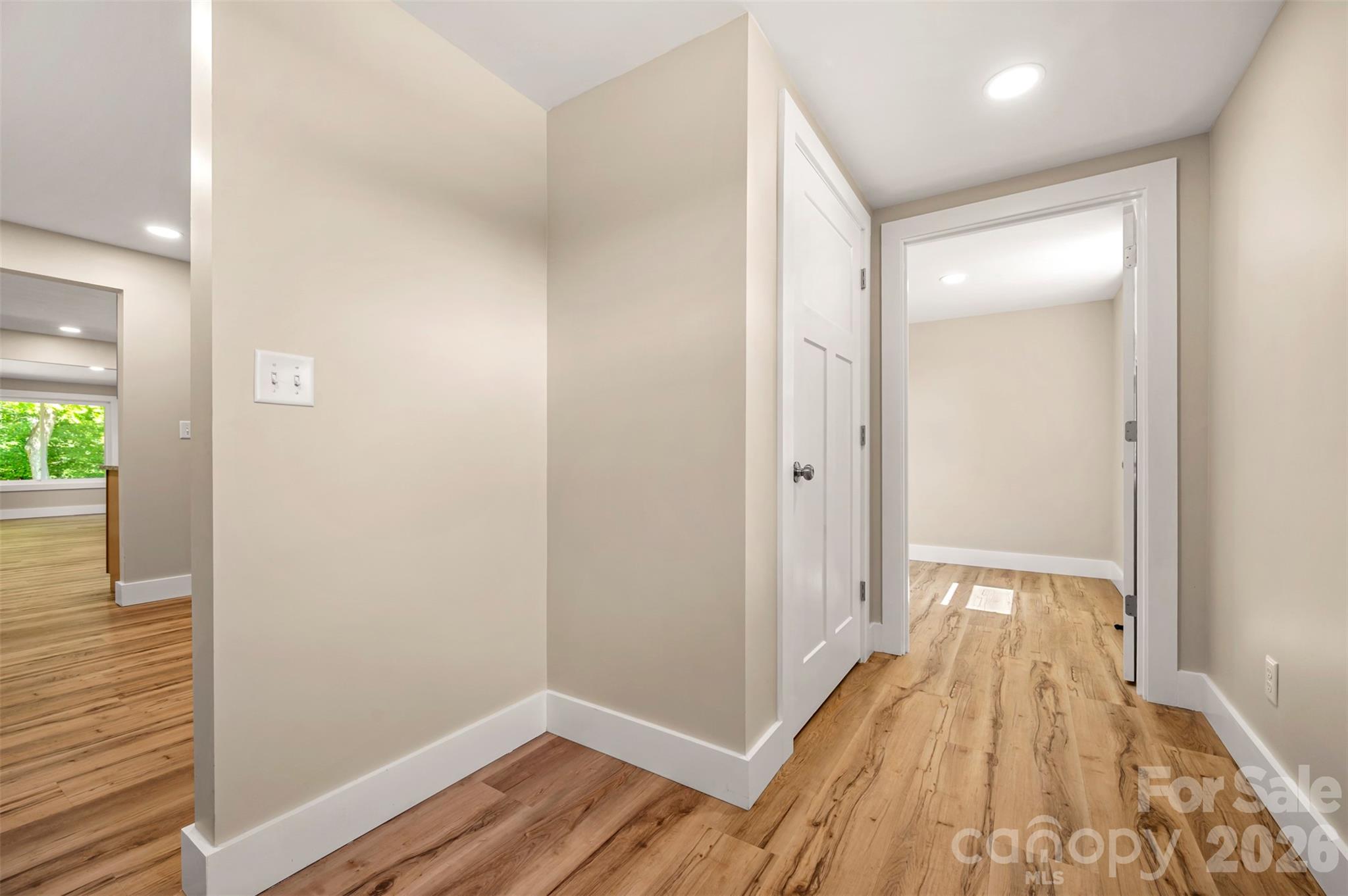 323 Stepp Avenue — Hendersonville