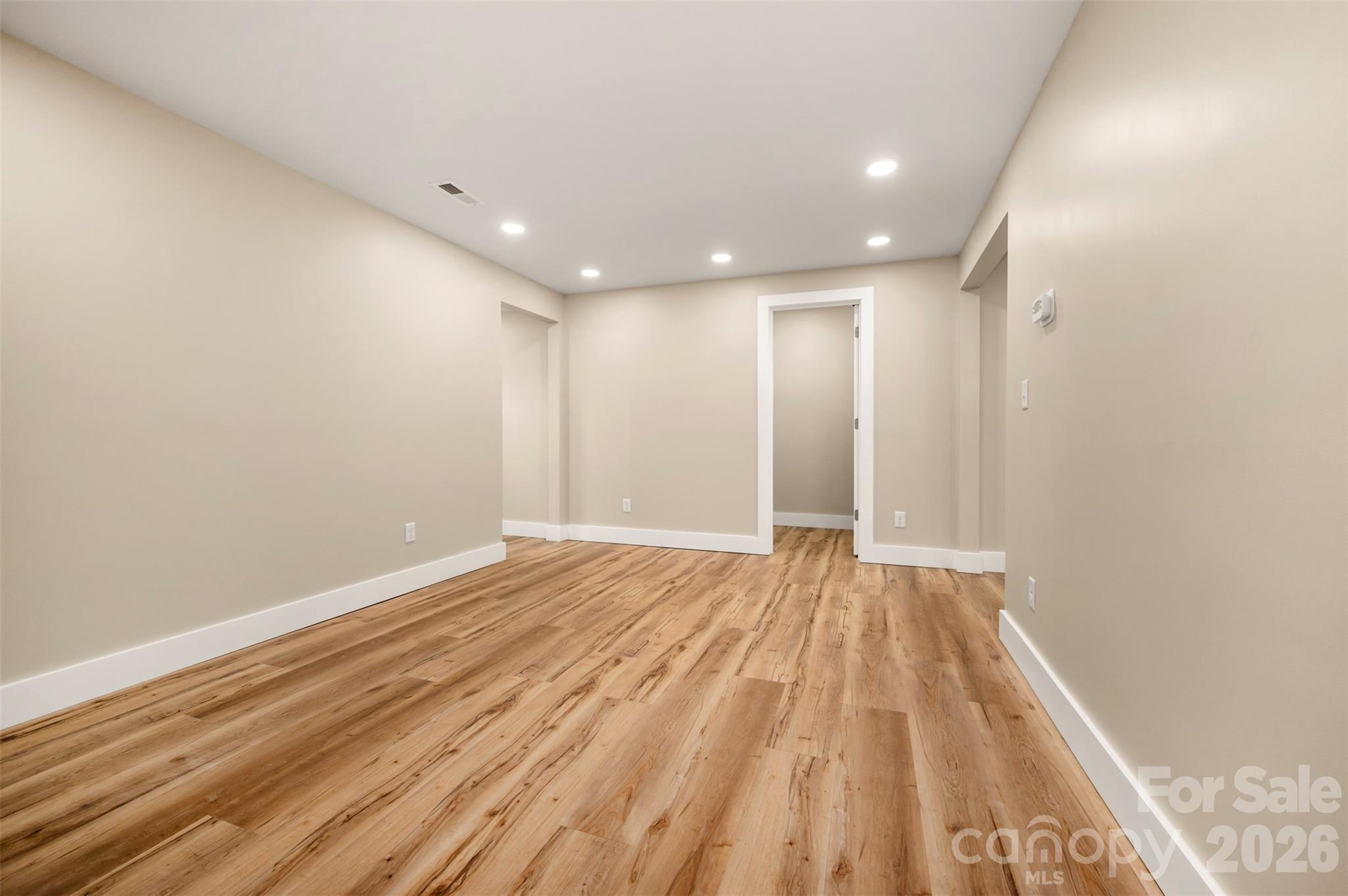 323 Stepp Avenue — Hendersonville