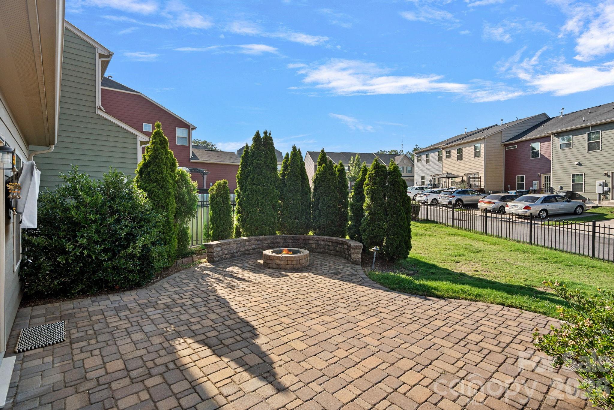 3719 Dolly Madison Road — Charlotte
