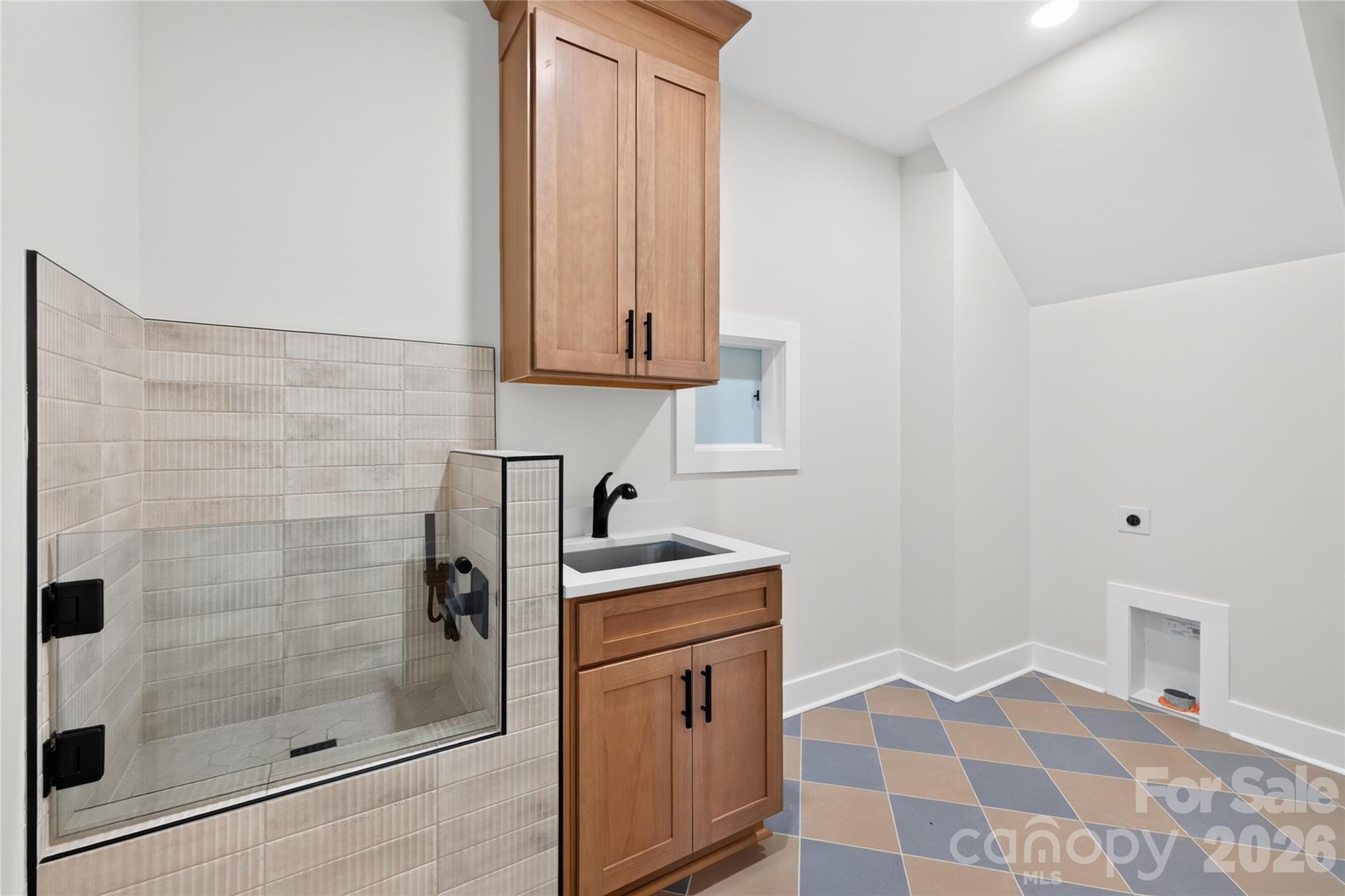 105 Wharf Lane #104 — Statesville