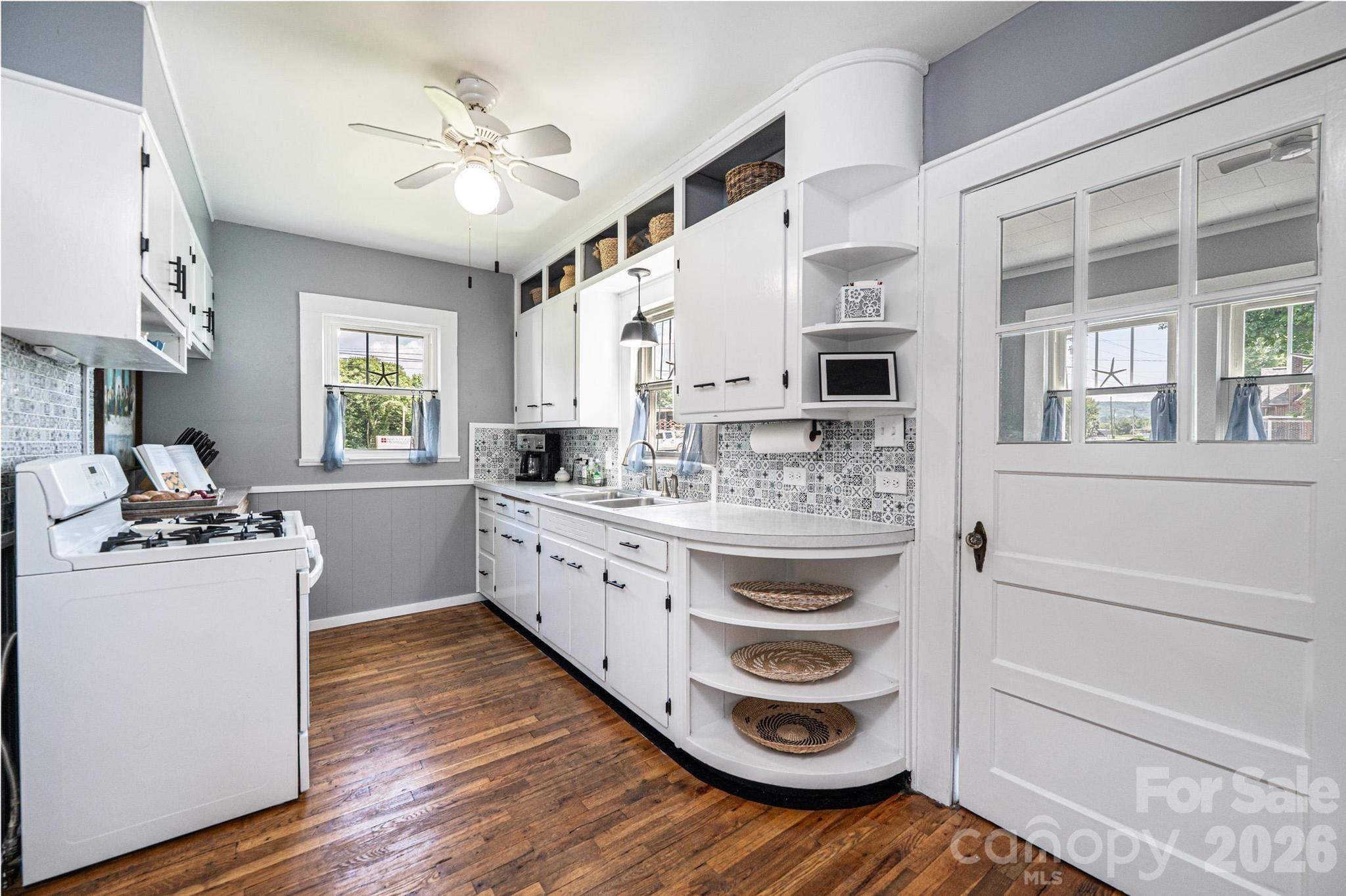 601 Malcolm Boulevard — Connelly Springs