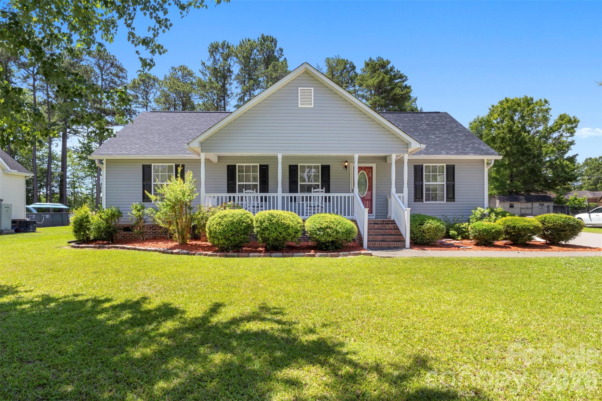 2004 Hunters Ridge Road — Lancaster