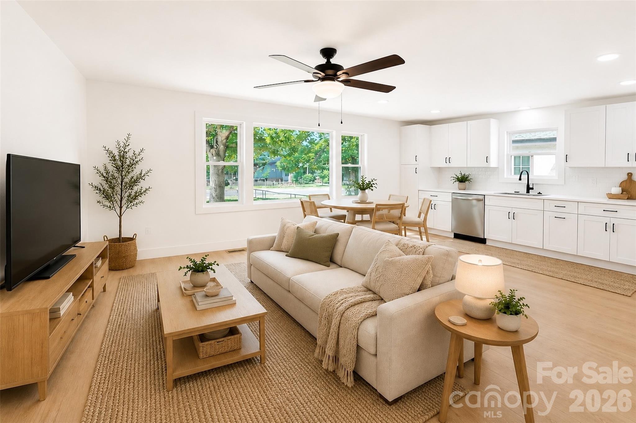2204 Rozzelles Ferry Road — Charlotte