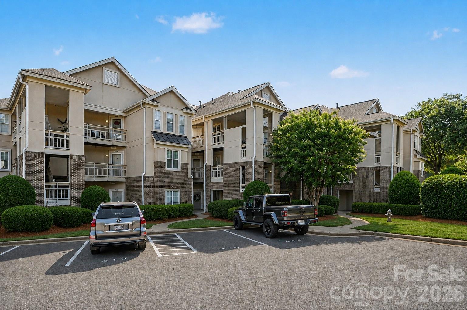 108 Pier 33 Drive #409 — Mooresville