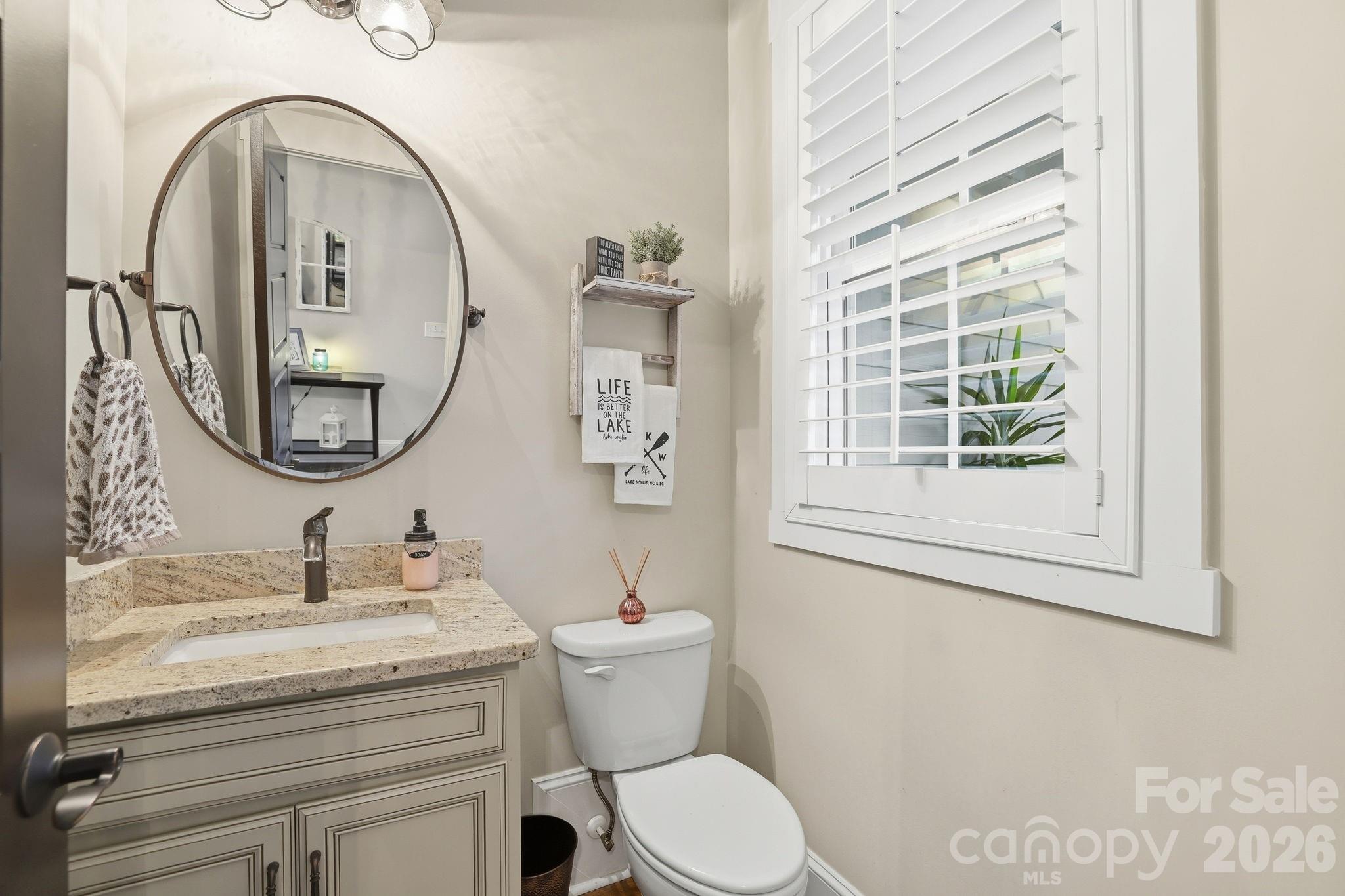 5929 Johnson Road — Clover