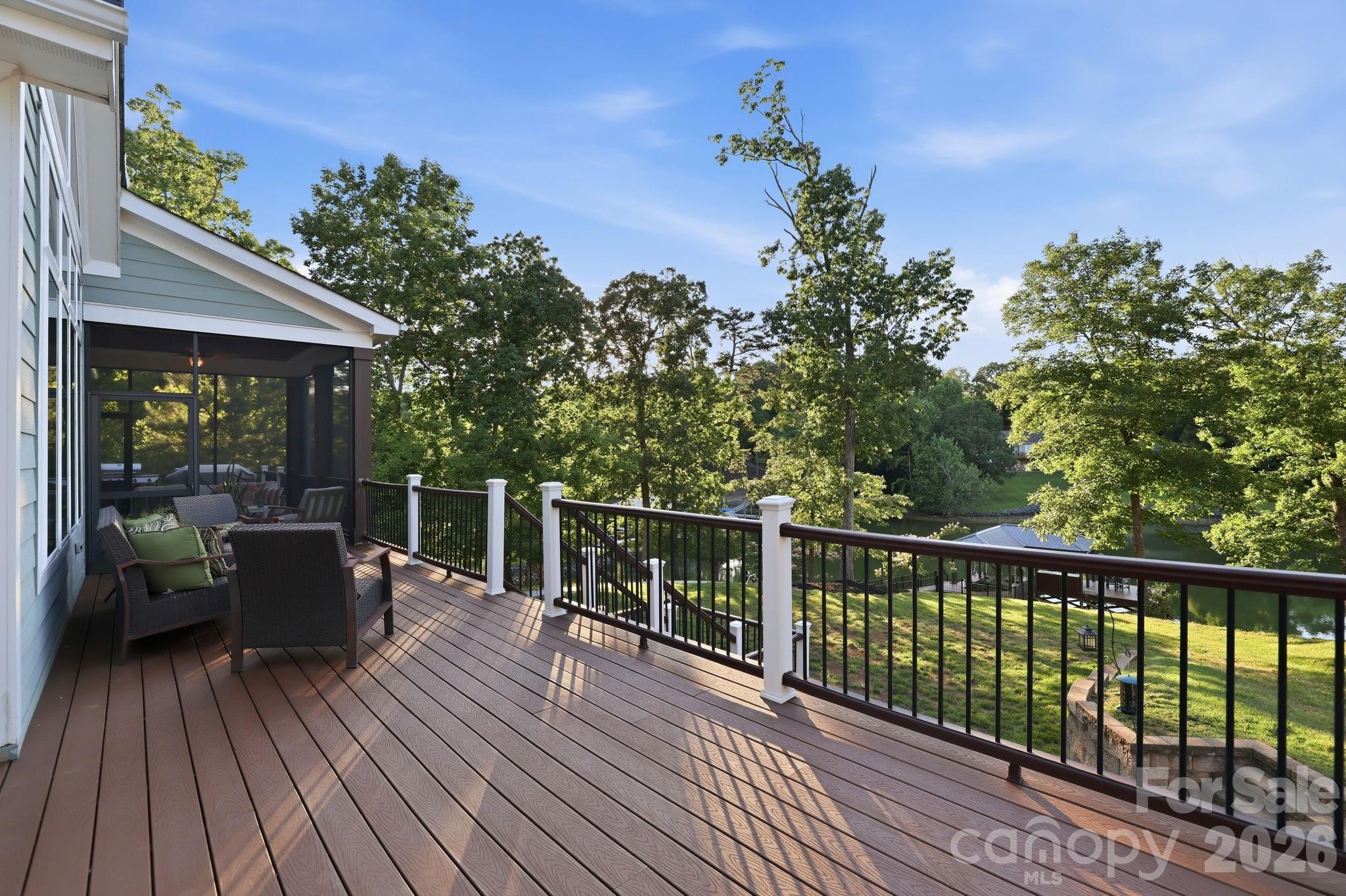 5929 Johnson Road — Clover