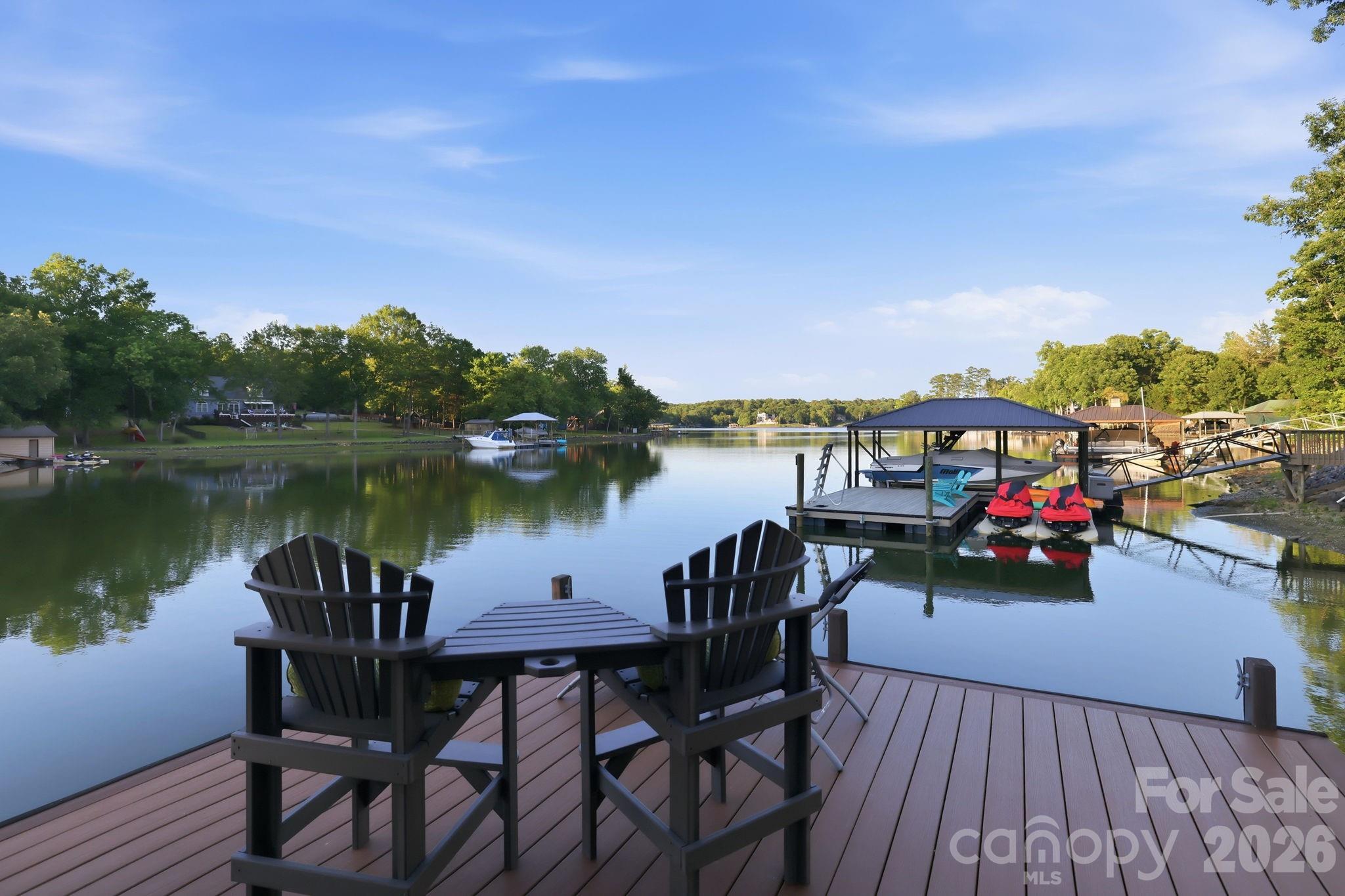5929 Johnson Road — Clover