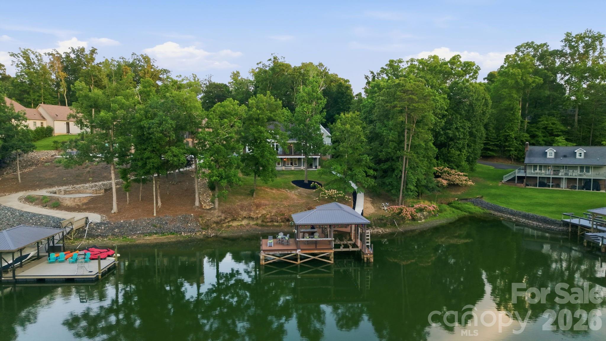 5929 Johnson Road — Clover