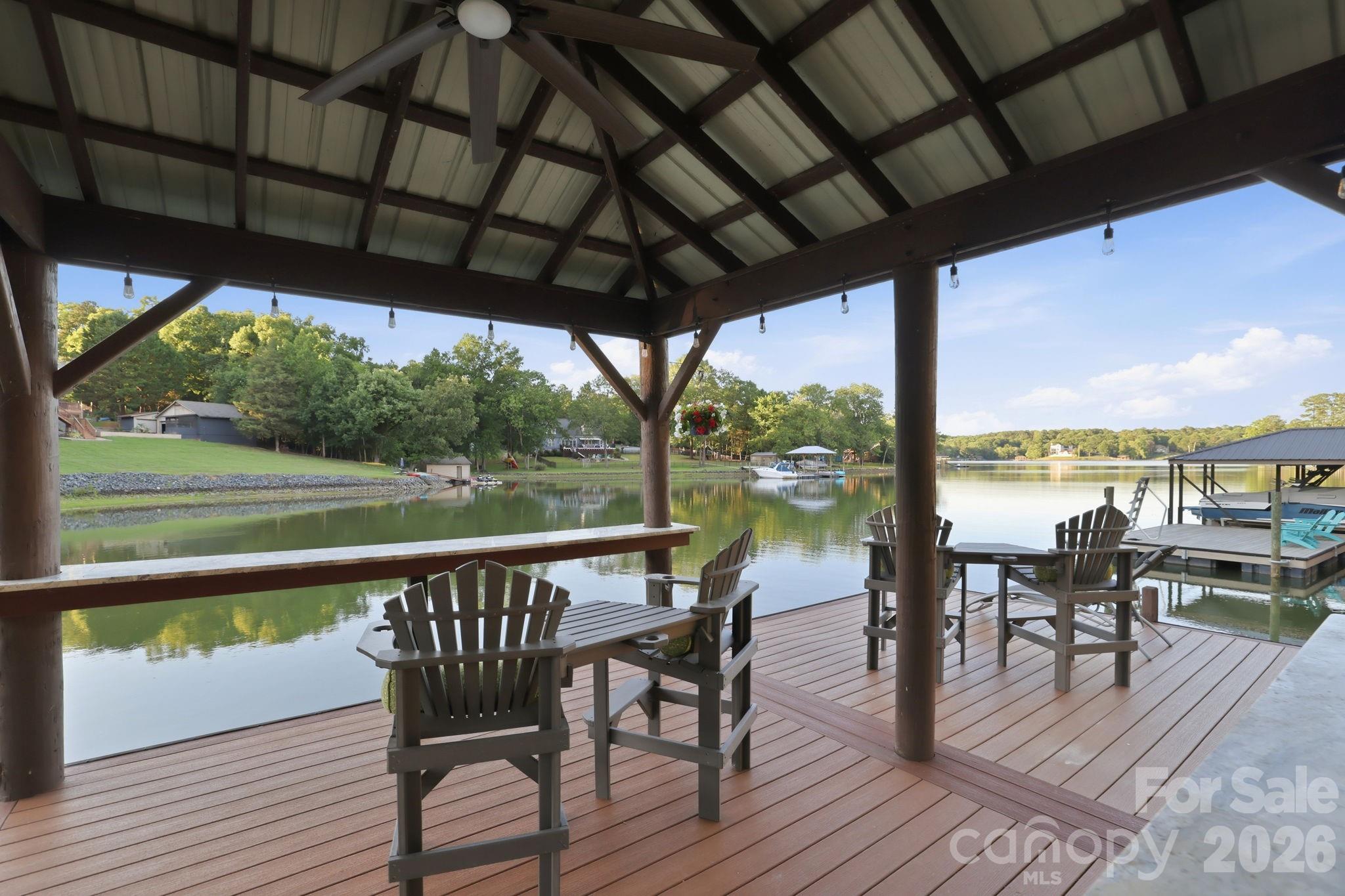 5929 Johnson Road — Clover