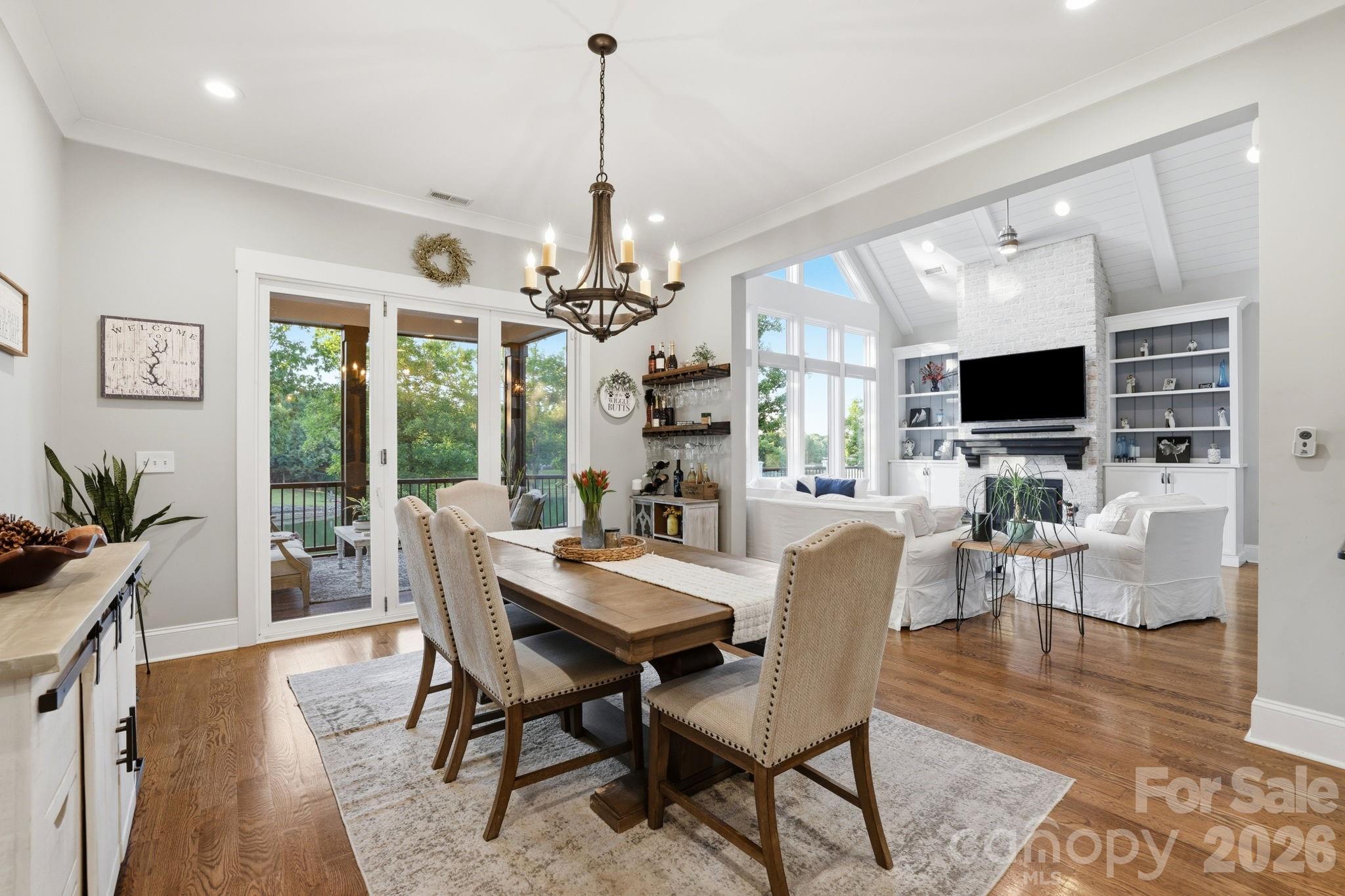 5929 Johnson Road — Clover