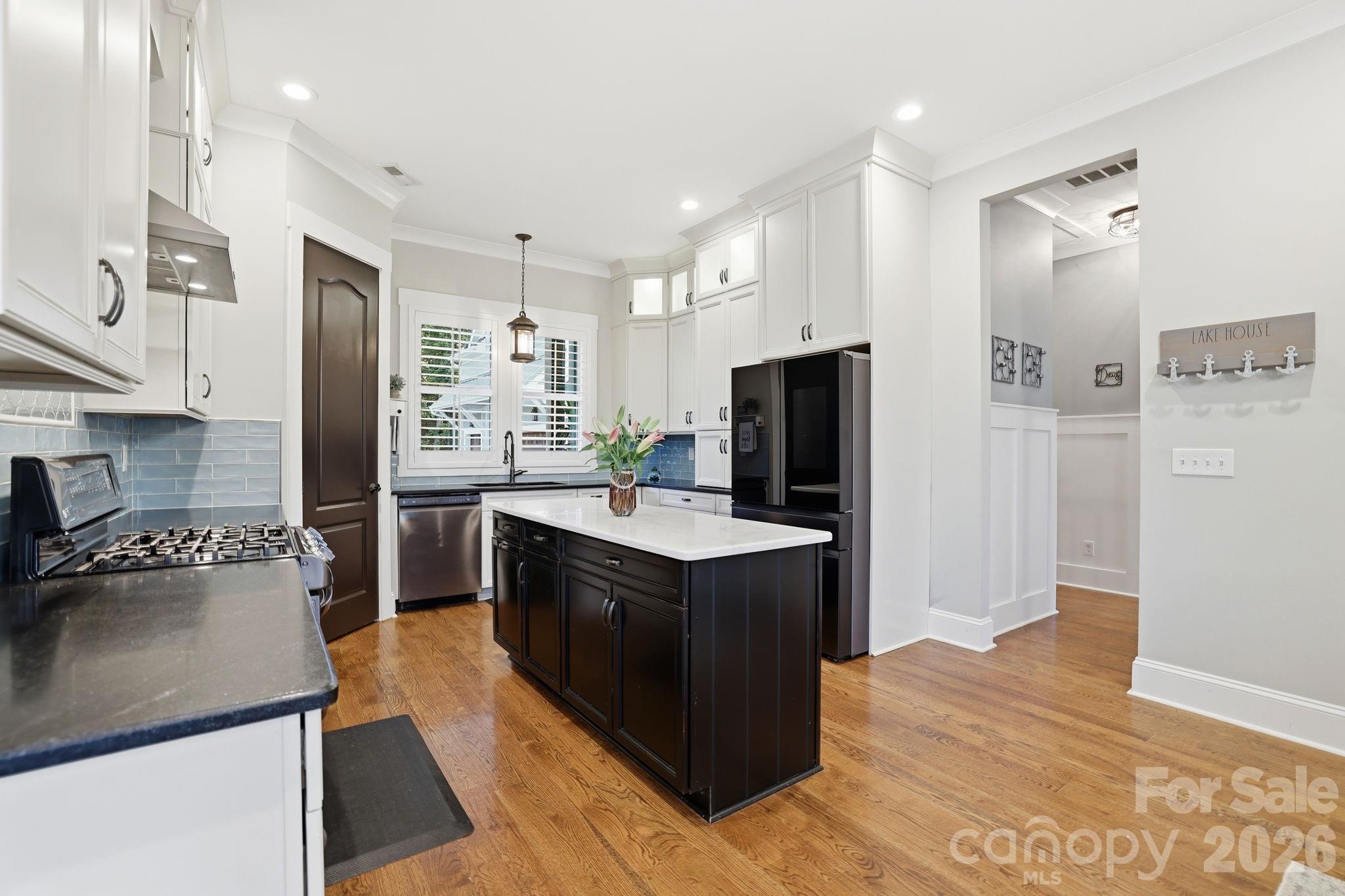 5929 Johnson Road — Clover