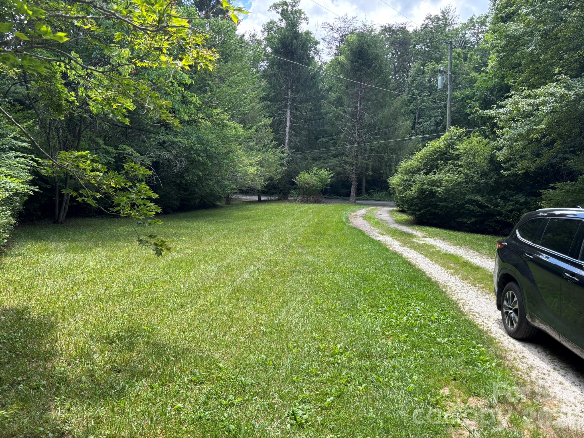 547 Avery Creek Road — Arden