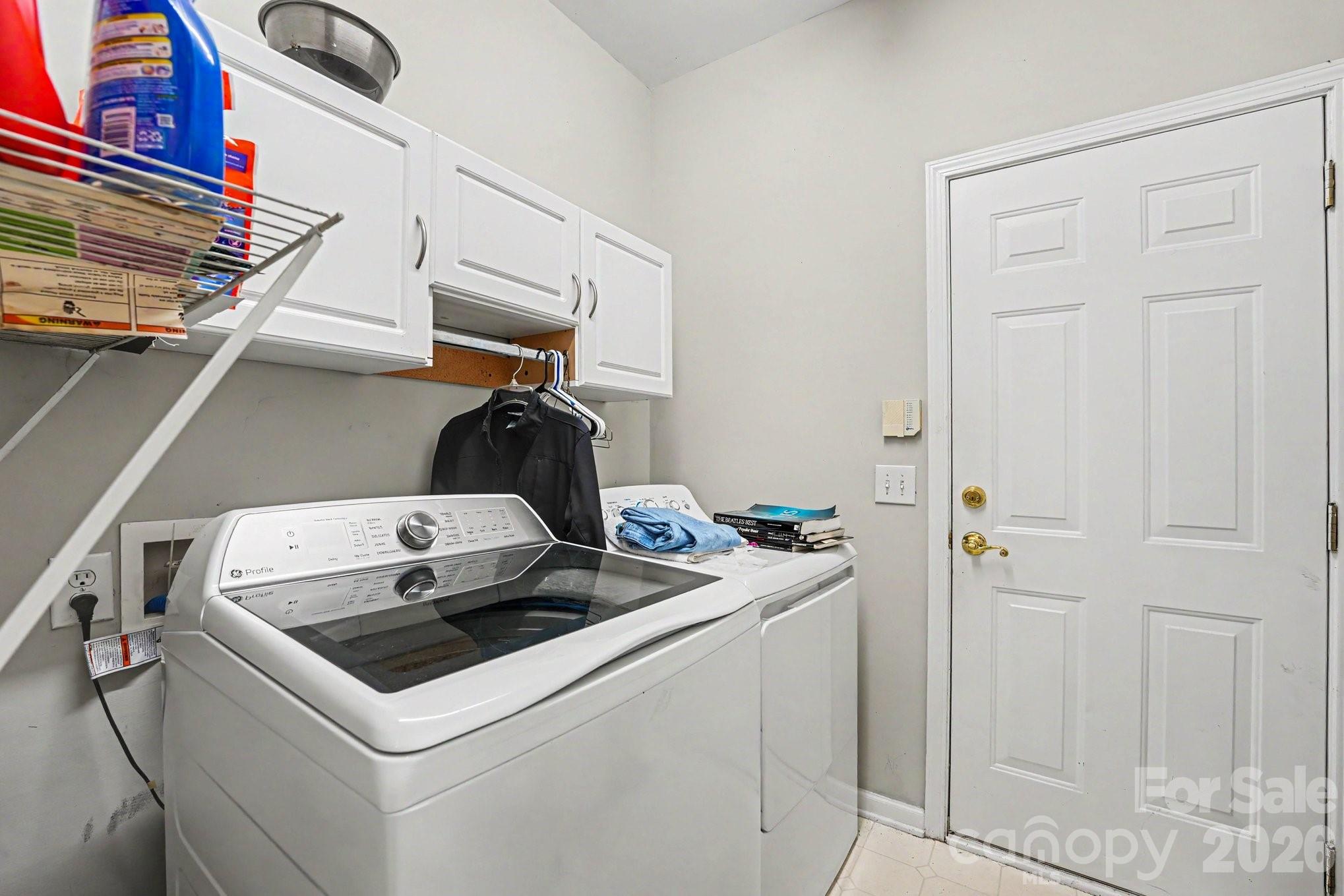 110 Sandreed Drive — Mooresville