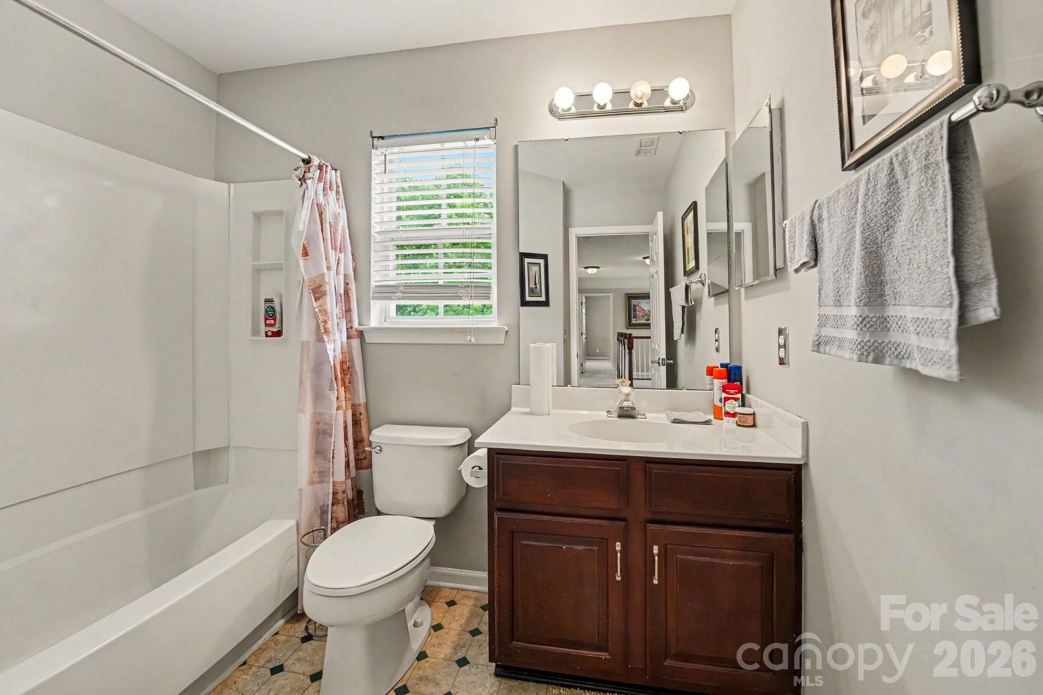 110 Sandreed Drive — Mooresville