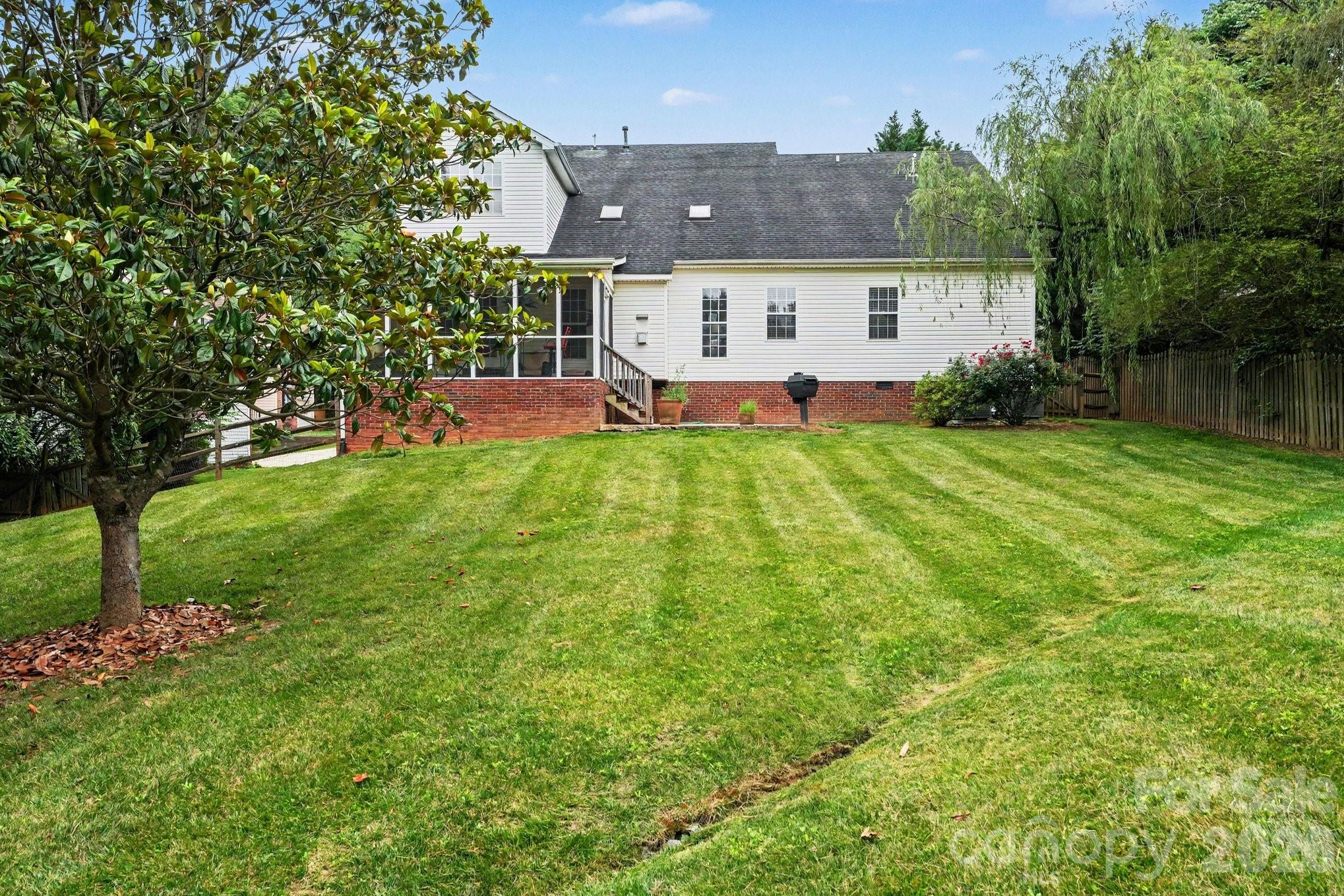 110 Sandreed Drive — Mooresville