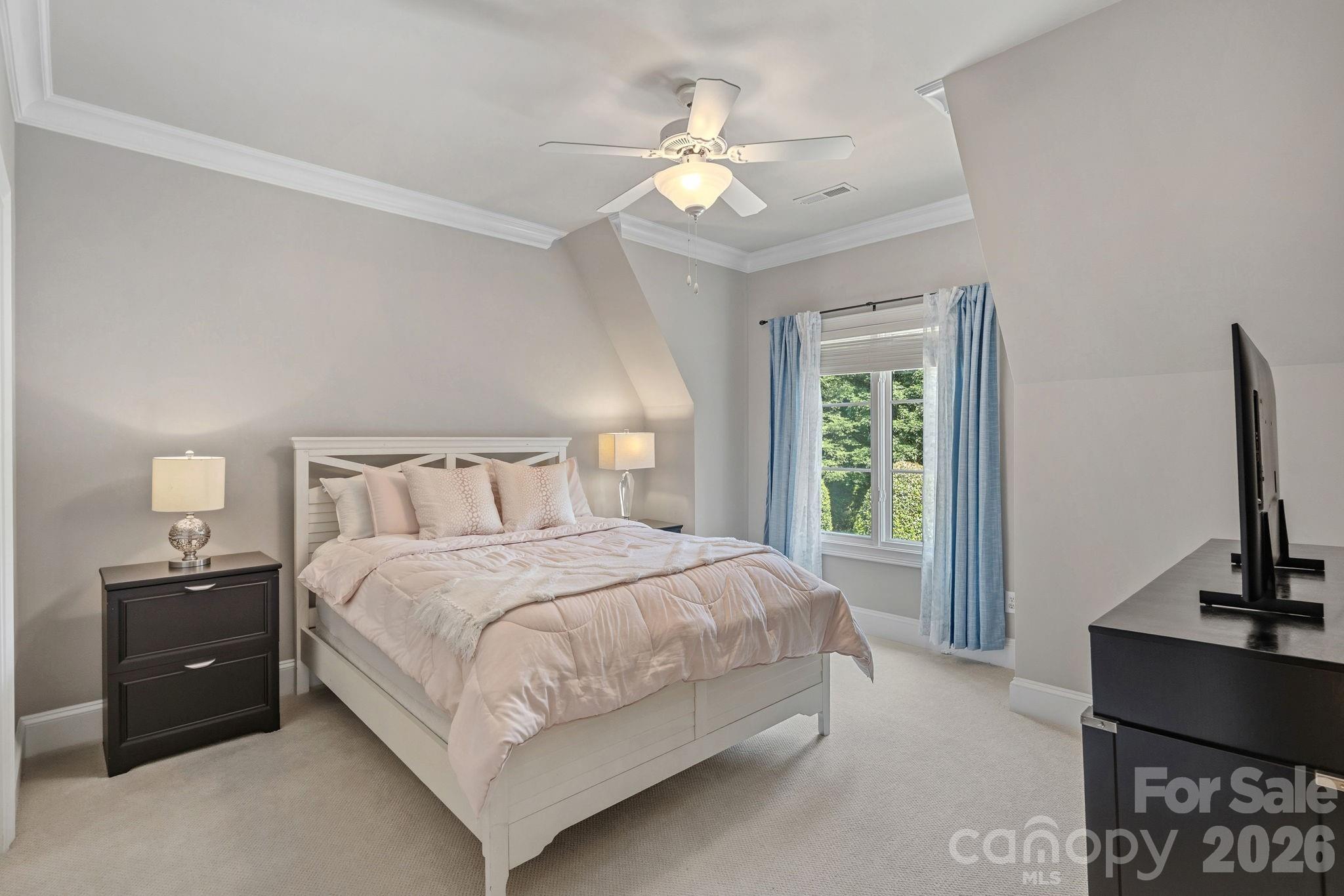 114 Thurstons Way — Mooresville