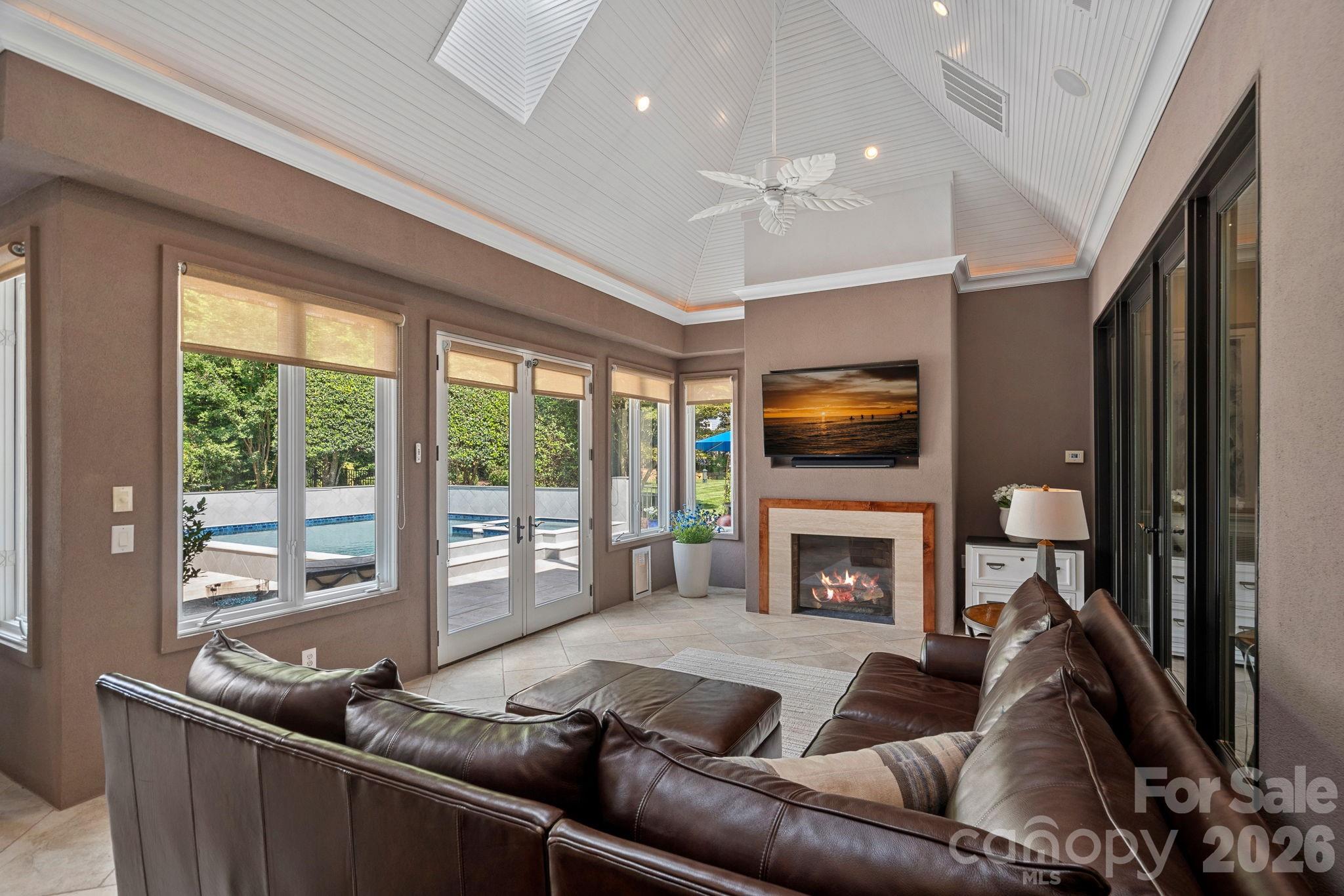 114 Thurstons Way — Mooresville
