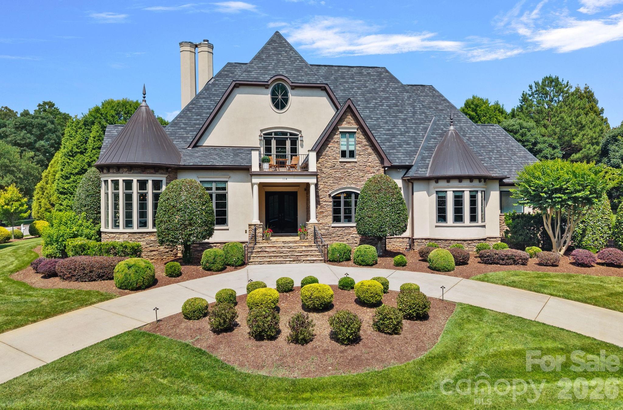114 Thurstons Way — Mooresville