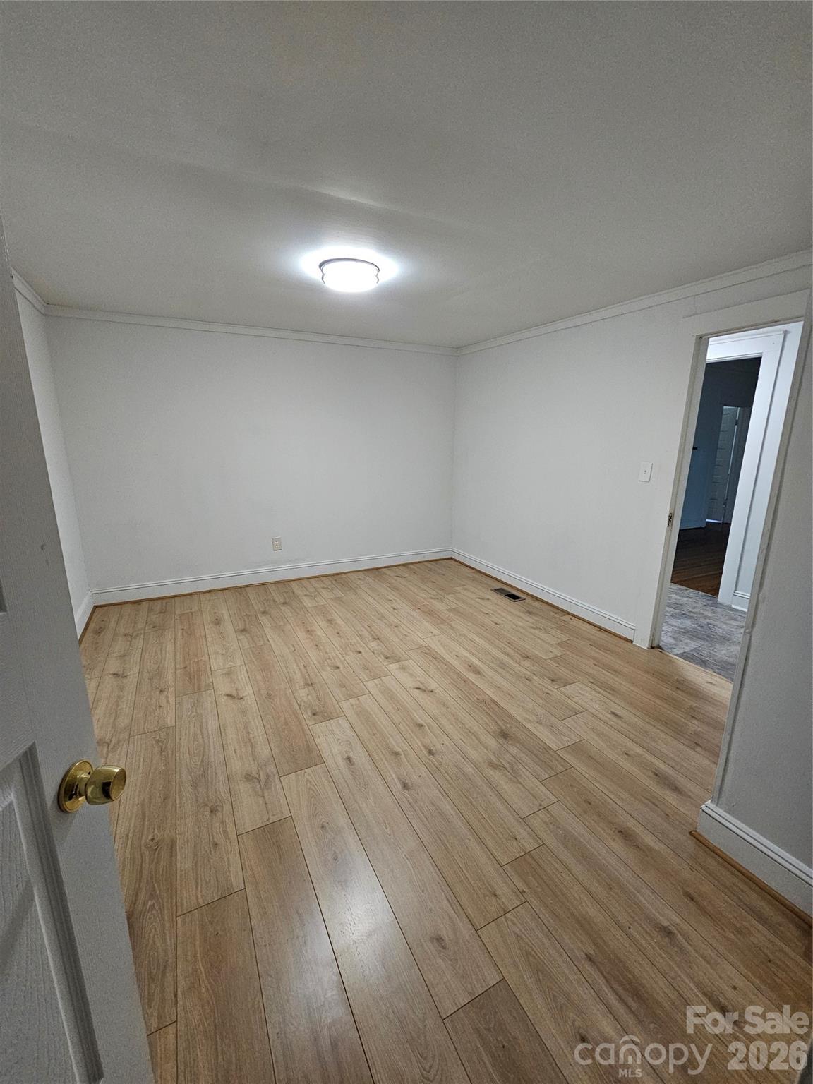 1129 W 5th Avenue — Gastonia