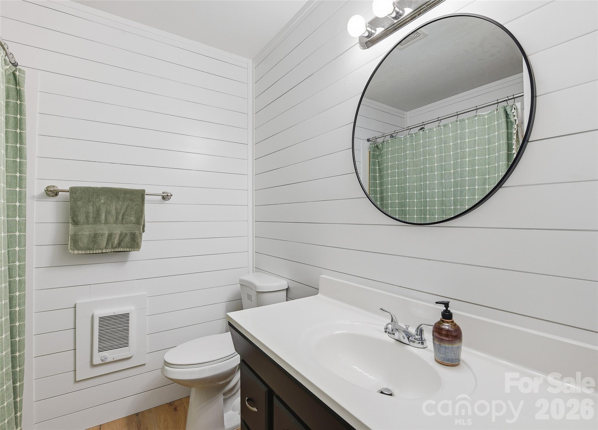1296 N Country Club Drive — Cullowhee