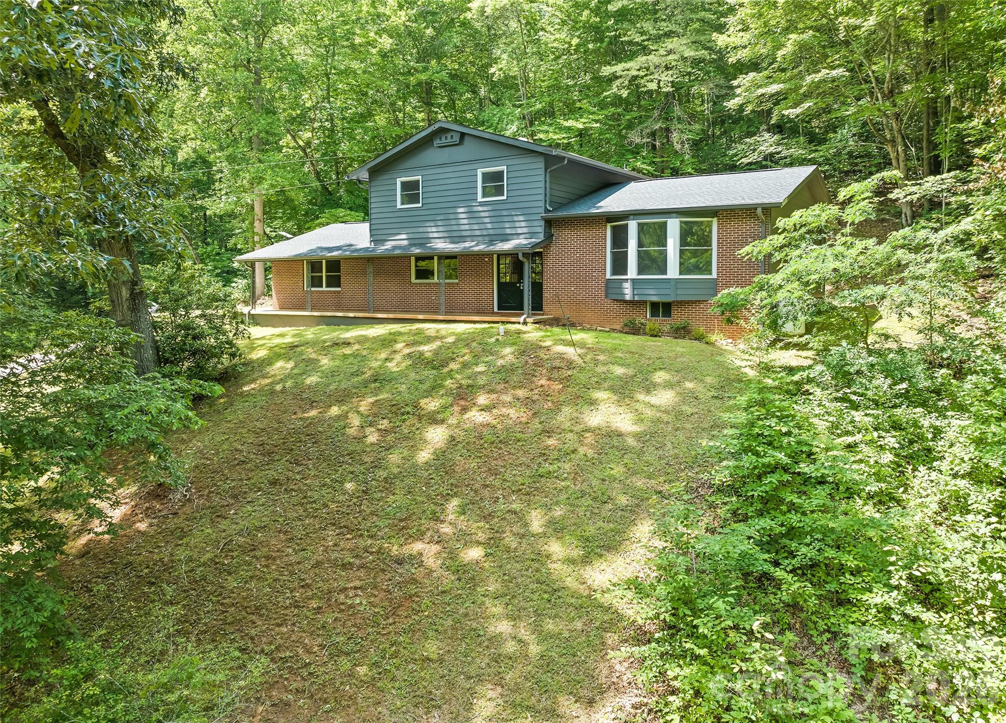 1296 N Country Club Drive — Cullowhee