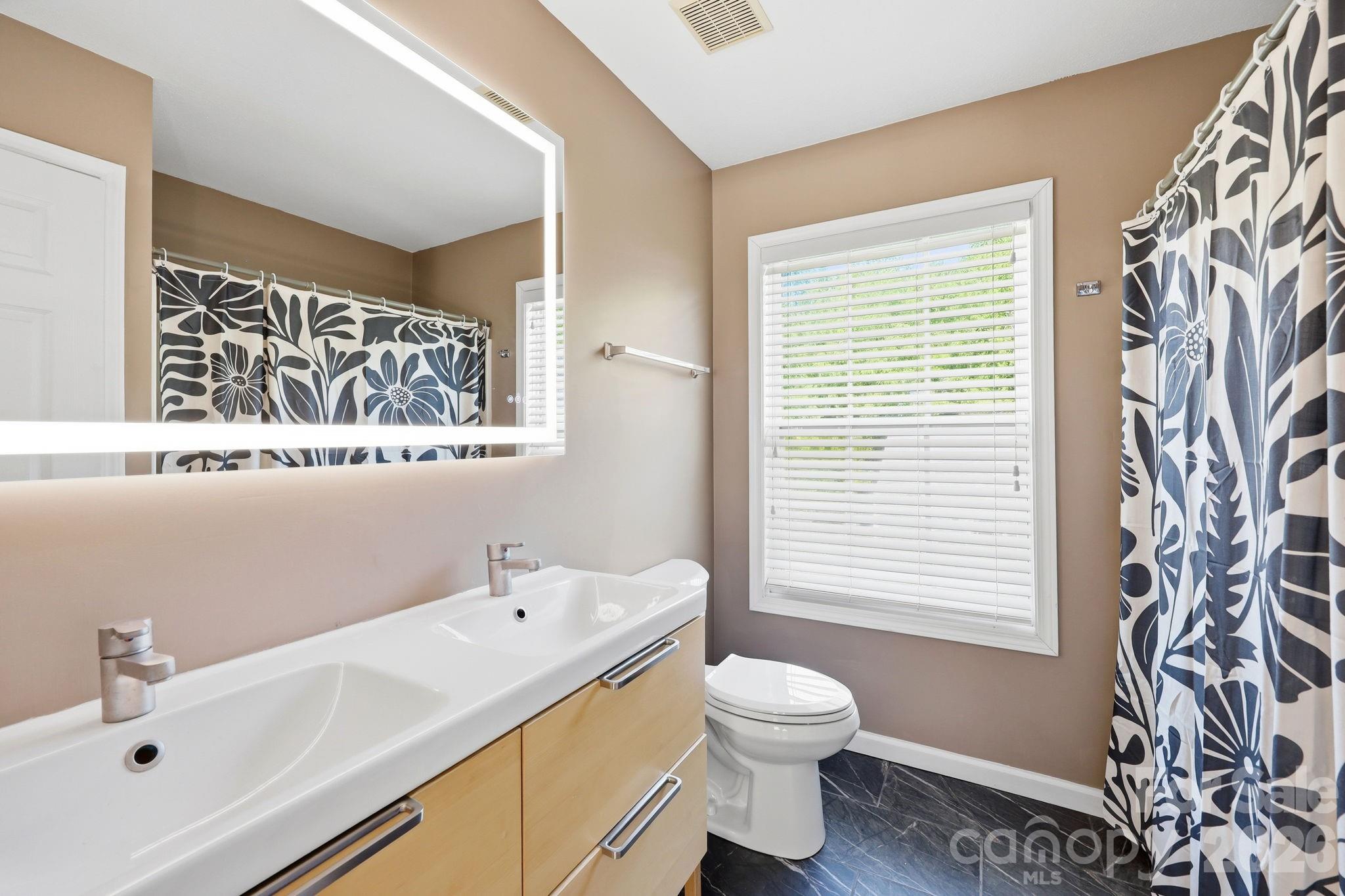 14 Grove Garden Avenue — Candler