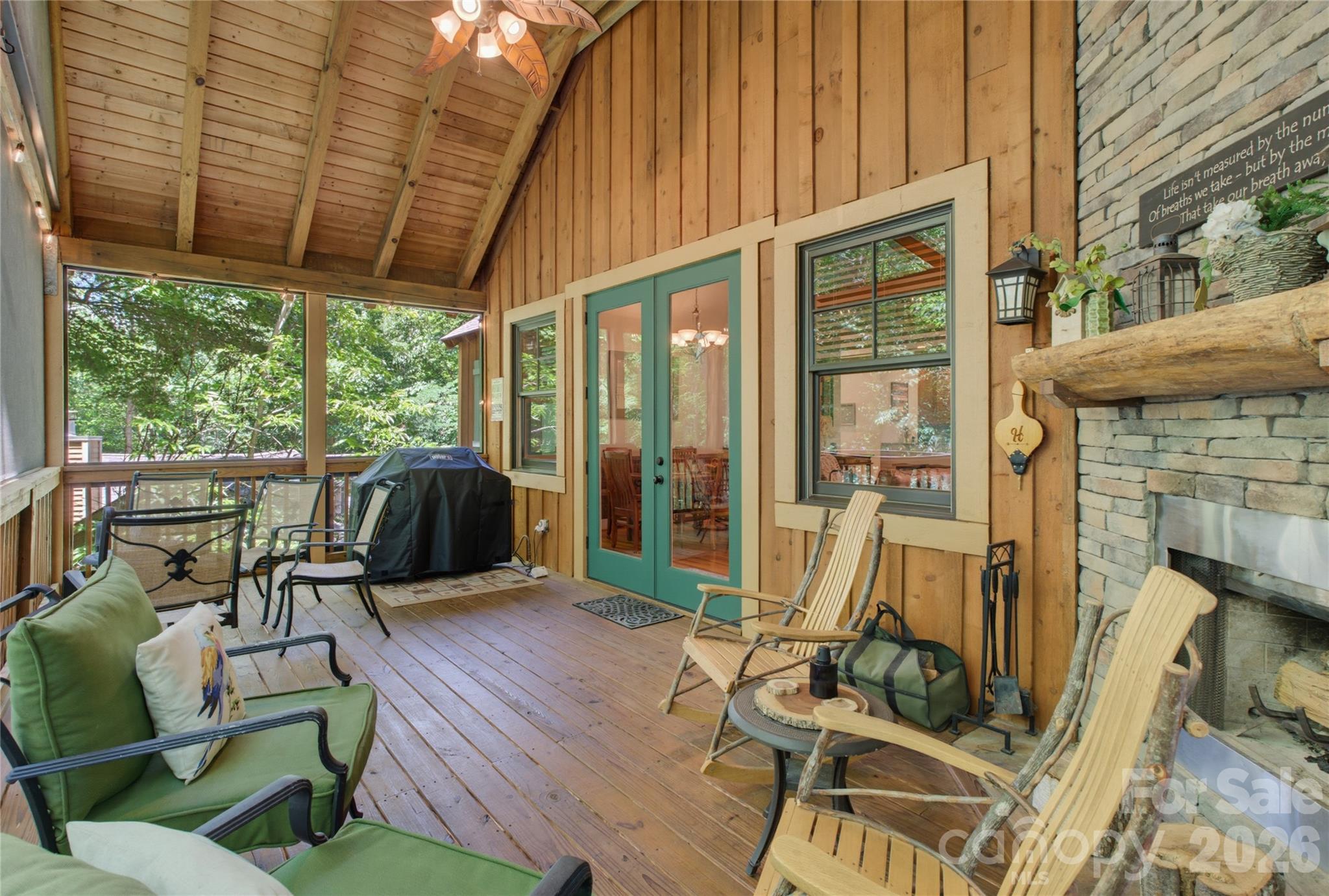 112 Boulder Creek Lane — Tuckasegee