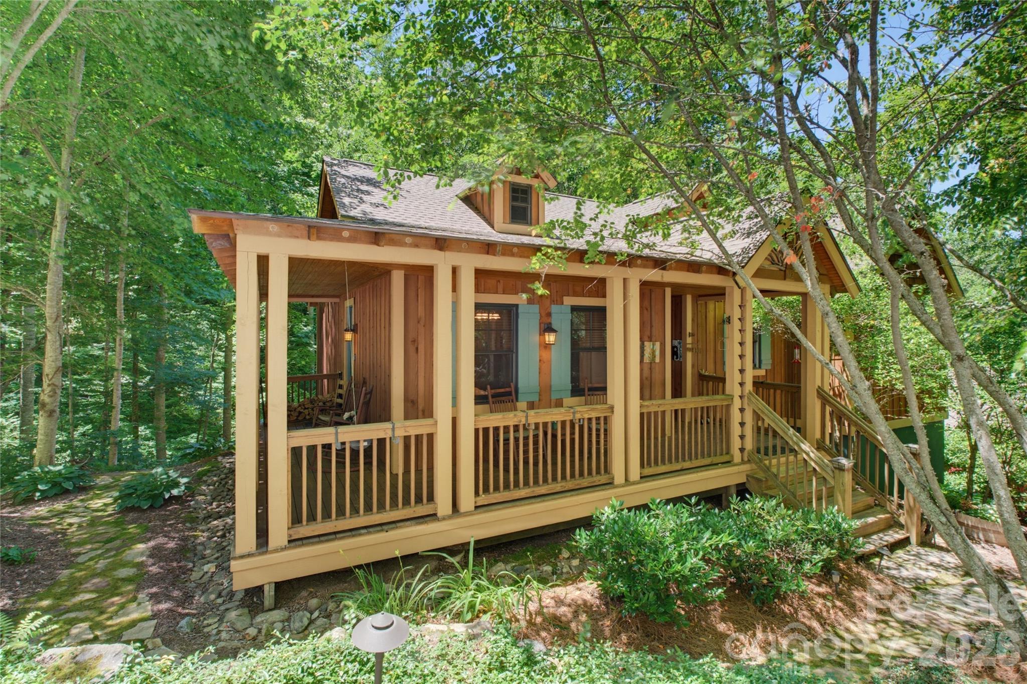 112 Boulder Creek Lane — Tuckasegee