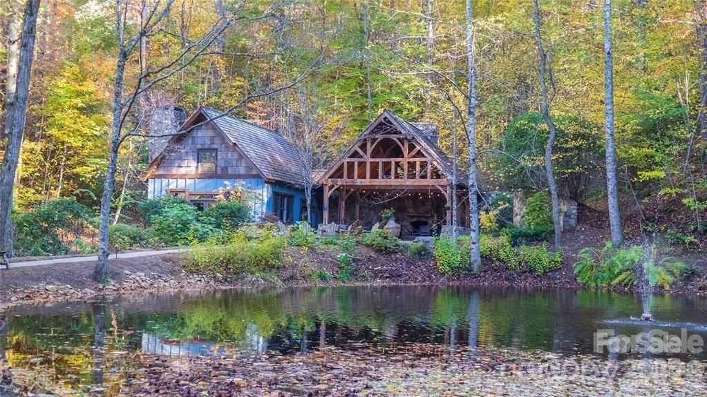 112 Boulder Creek Lane — Tuckasegee