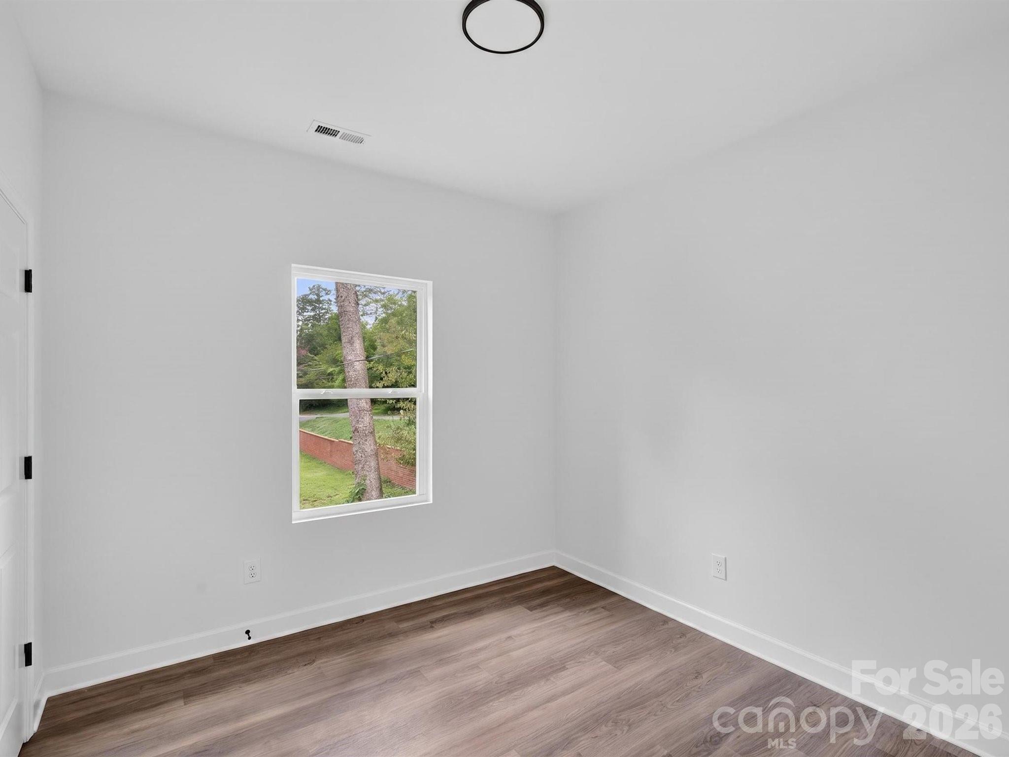 417 8th street Drive SW — Hickory