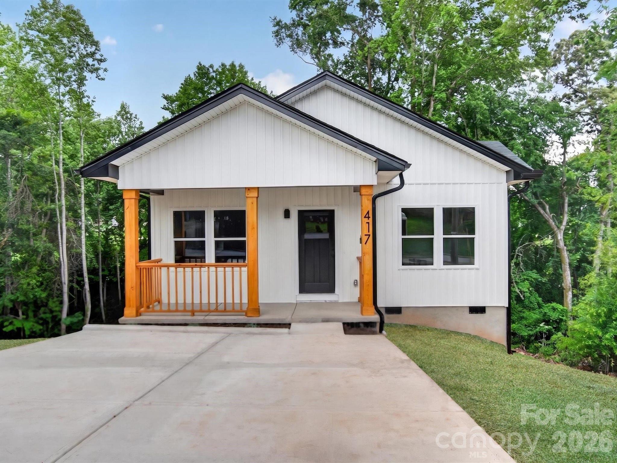 417 8th street Drive SW — Hickory