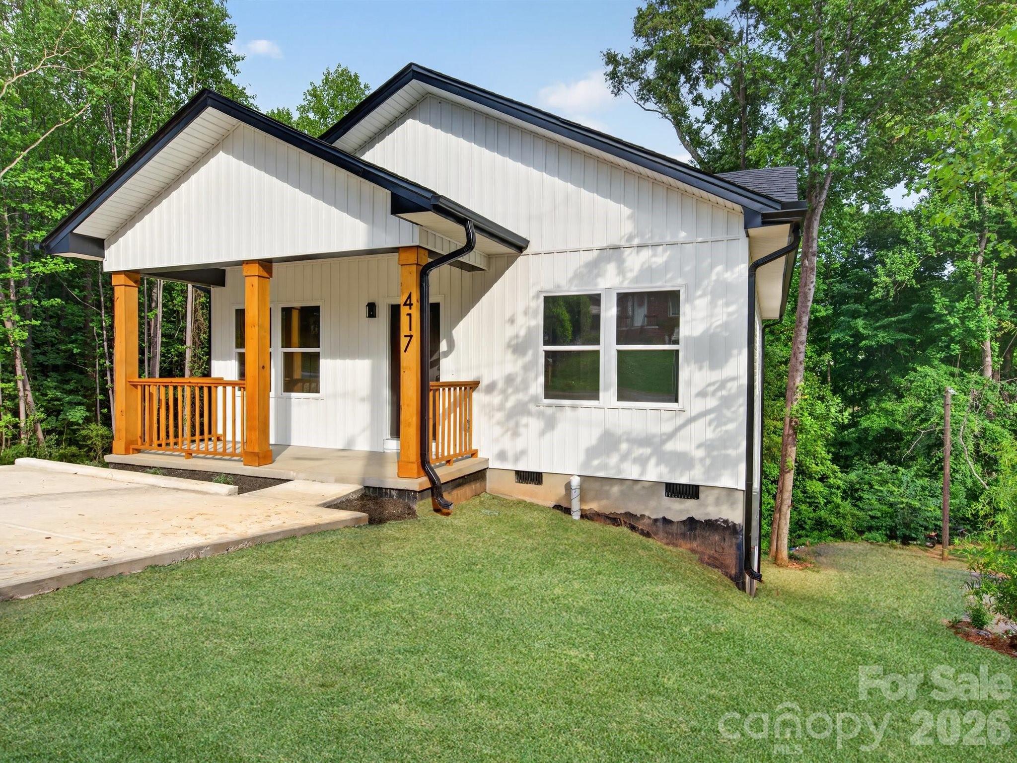 417 8th street Drive SW — Hickory