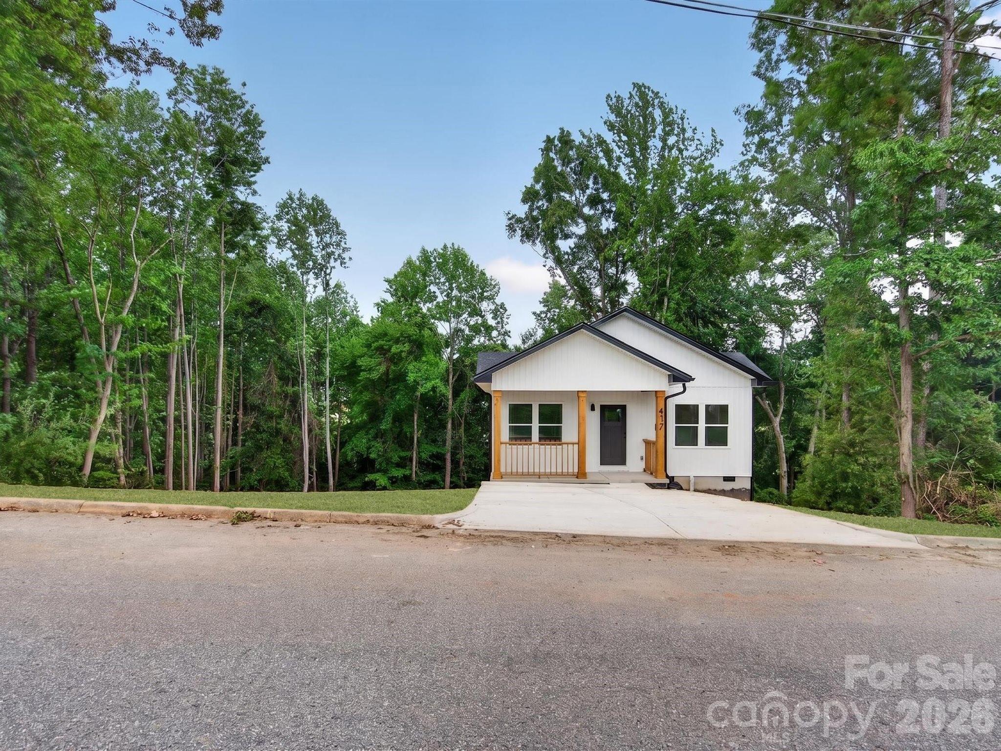 417 8th street Drive SW — Hickory