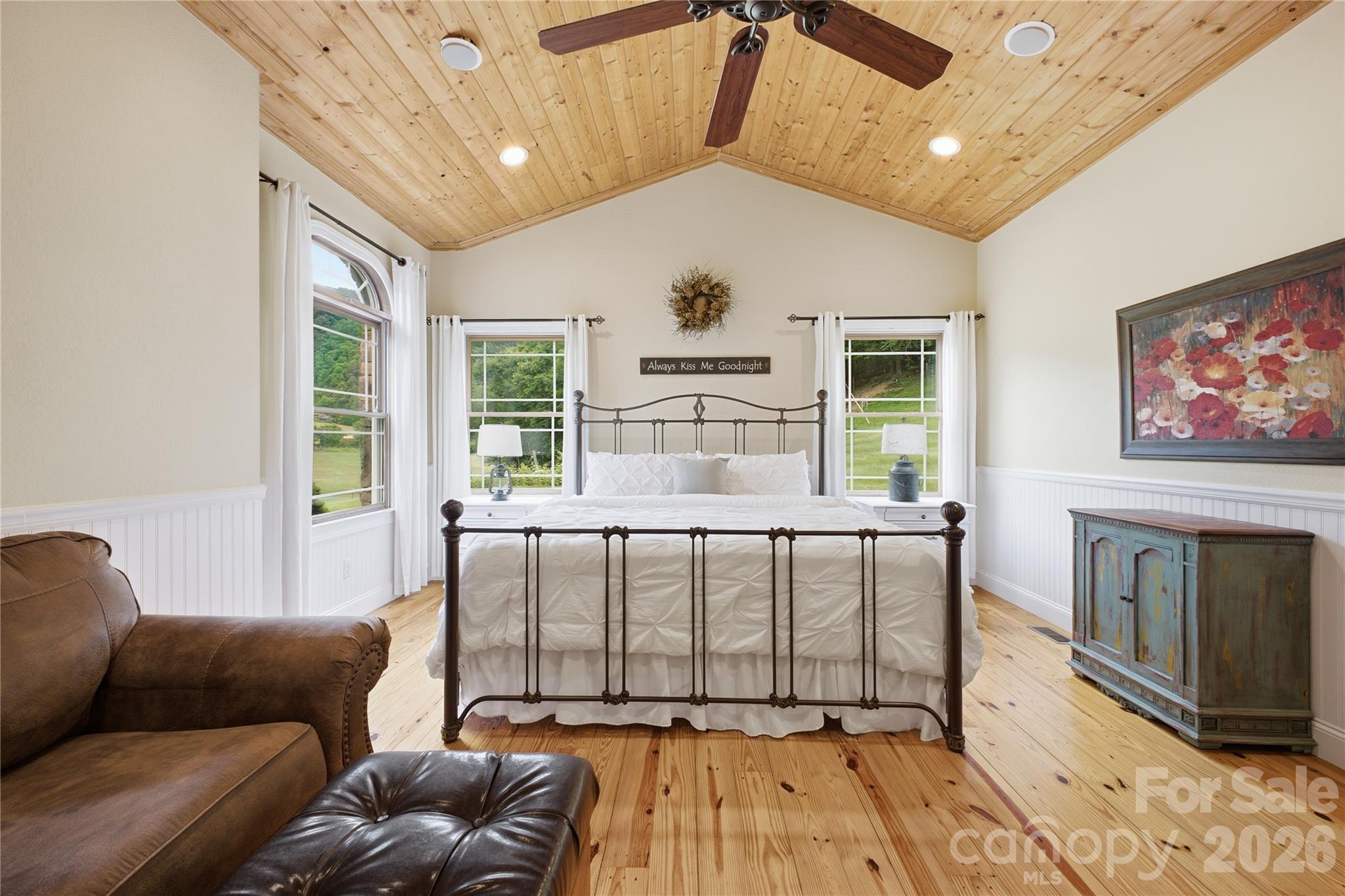 227 Black Bear Cove — Clyde