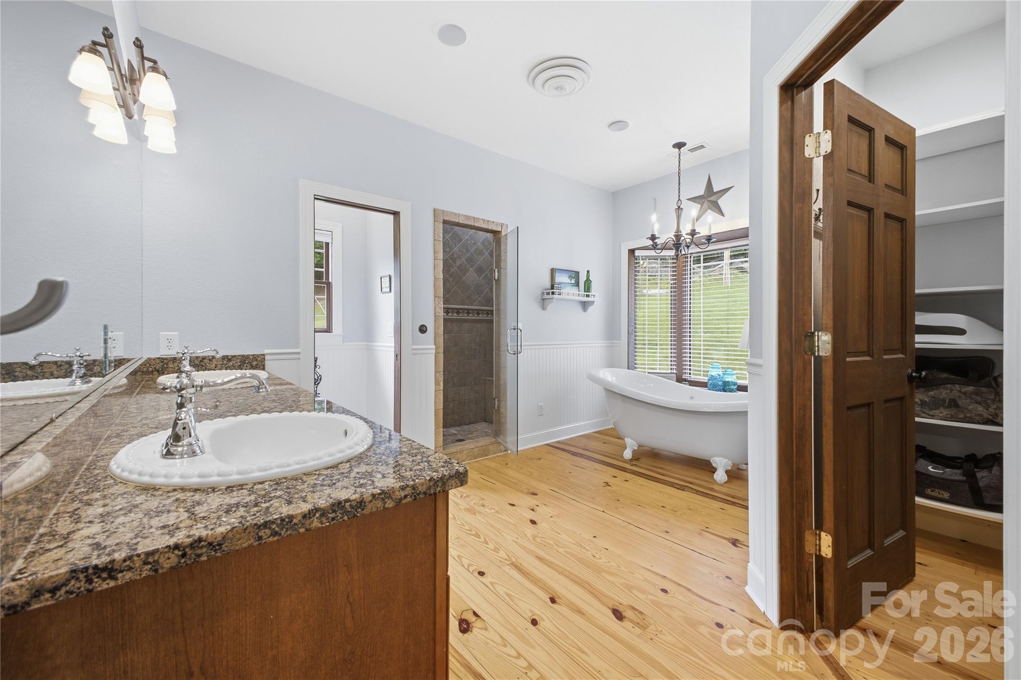227 Black Bear Cove — Clyde
