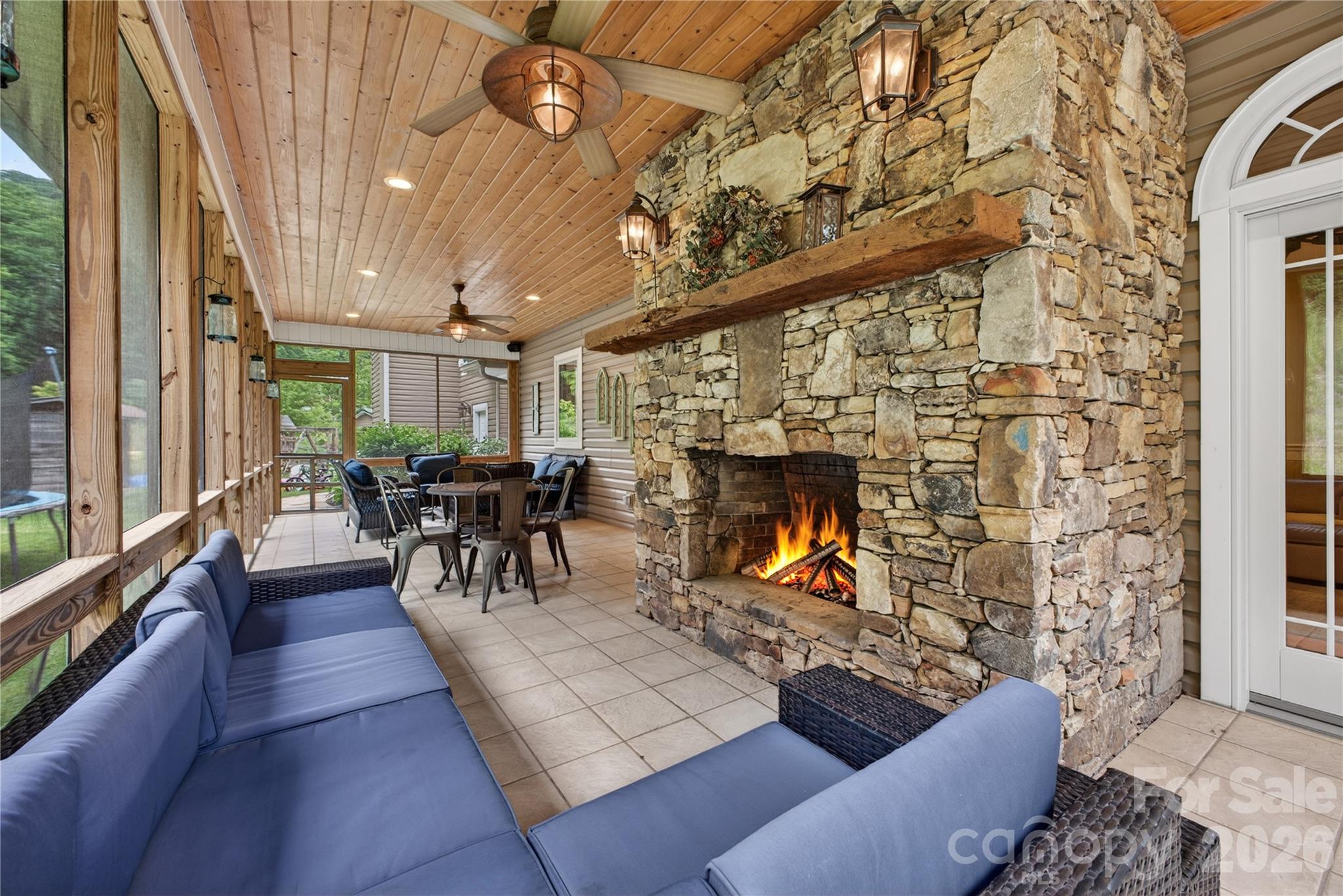 227 Black Bear Cove — Clyde