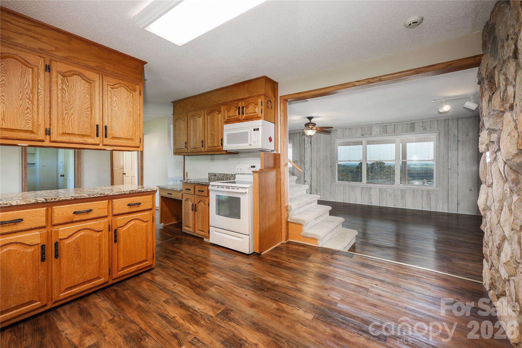 6350 Roscoe Road — Denton