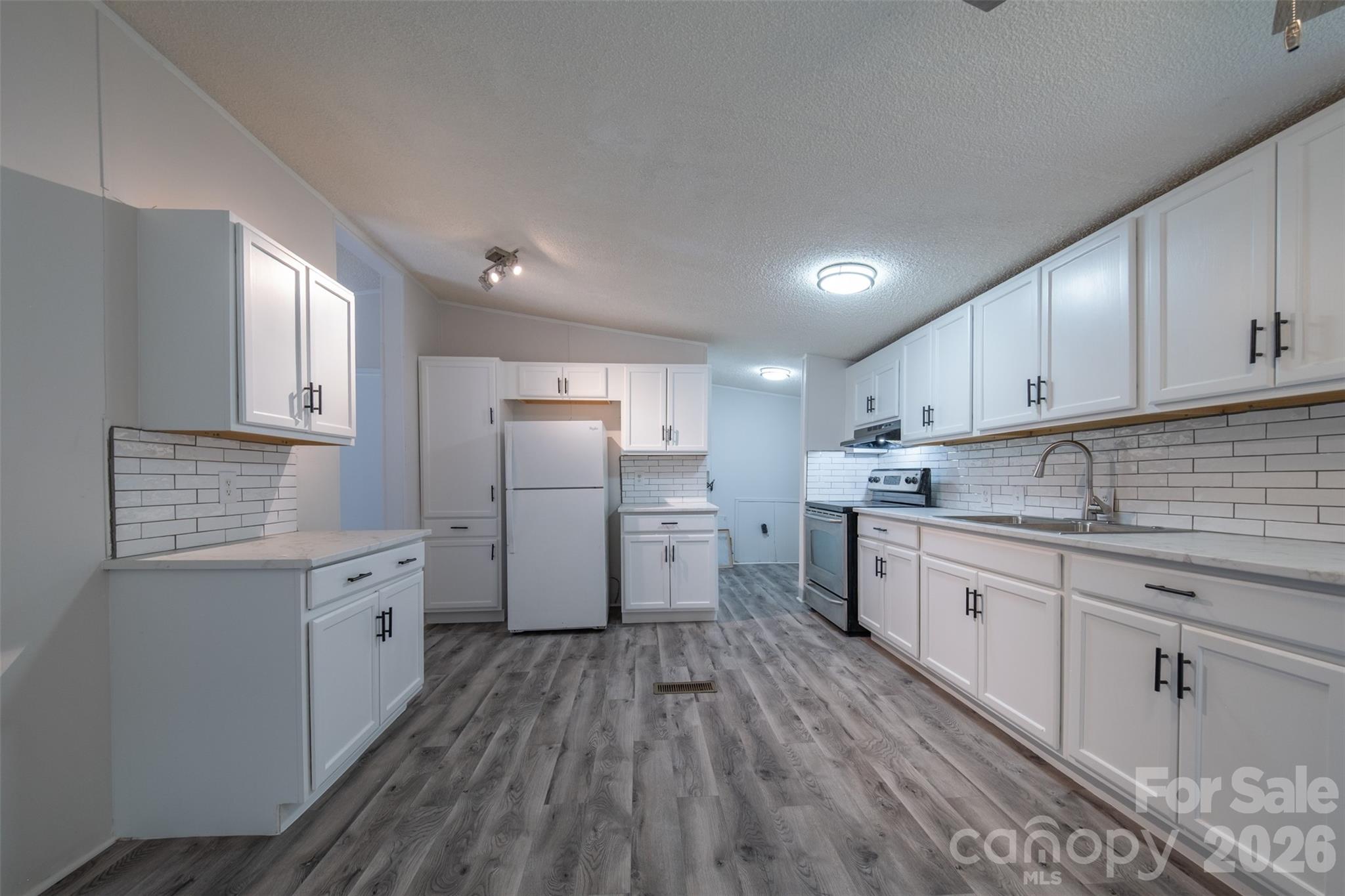 117 Apricot Lane #193-194 — Statesville