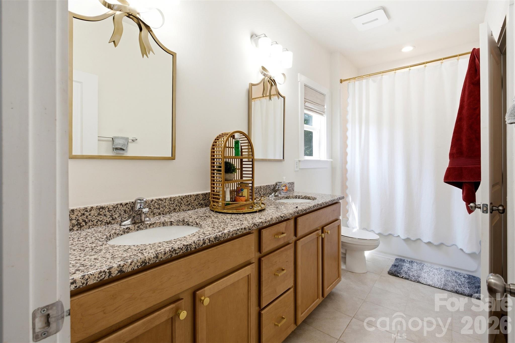 15611 Walnut Hill Drive — Charlotte