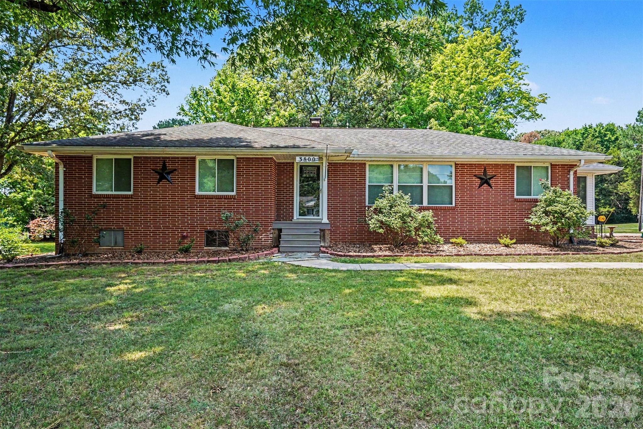 3800 Centergrove Road — Concord